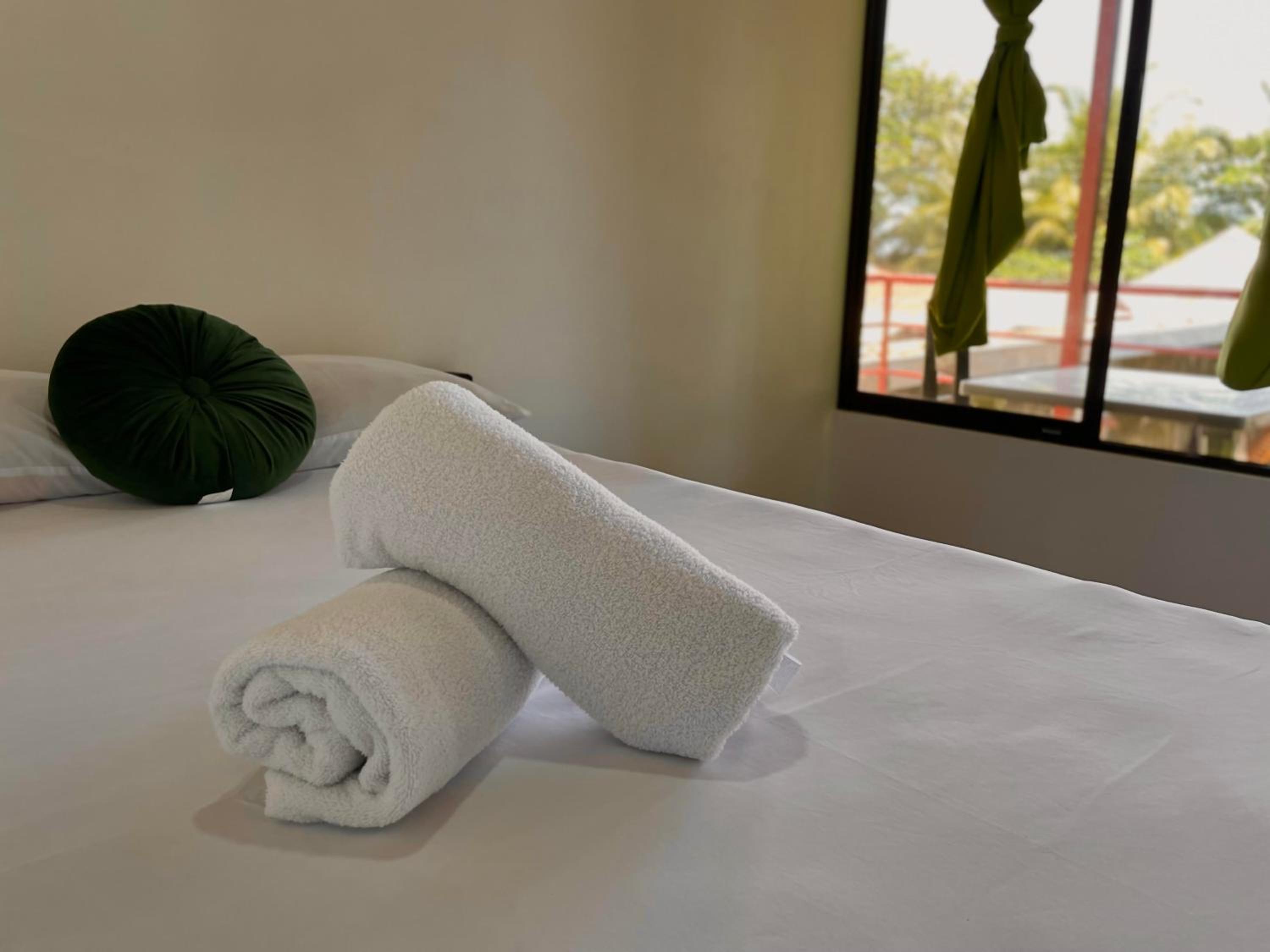 Economy Double Room with A/C photo 2