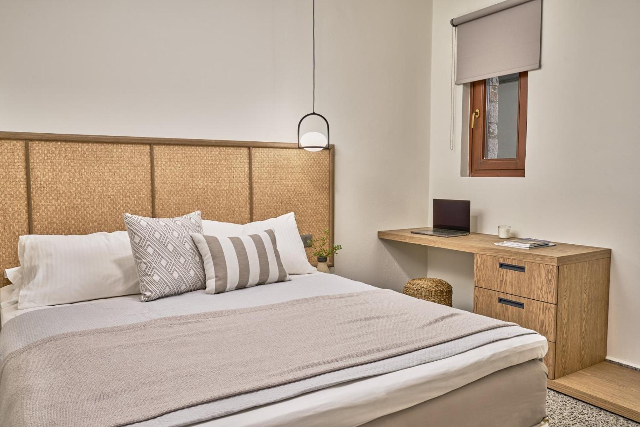 Junior Suite with Sea View - Photo 2