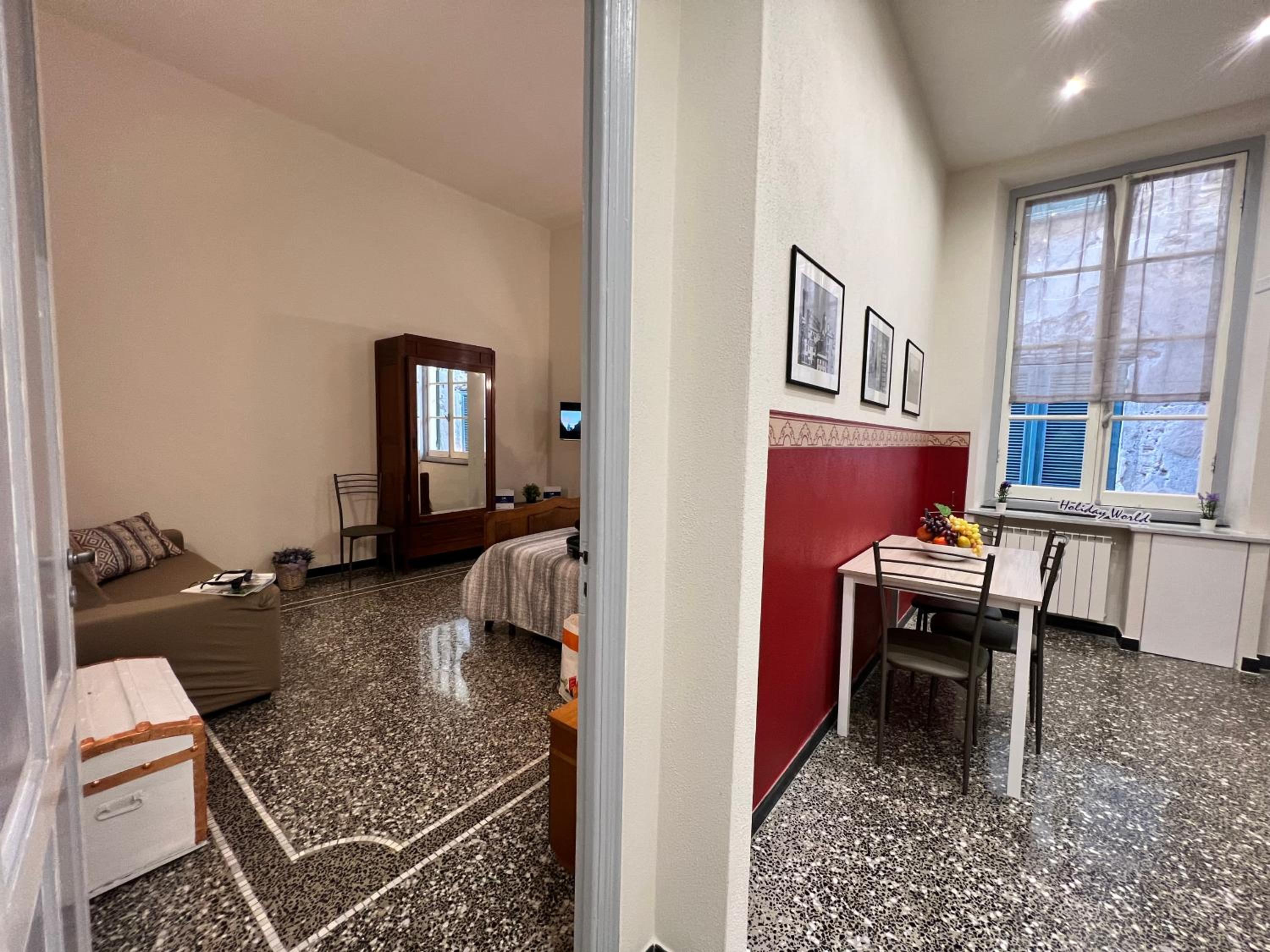 One-Bedroom Apartment