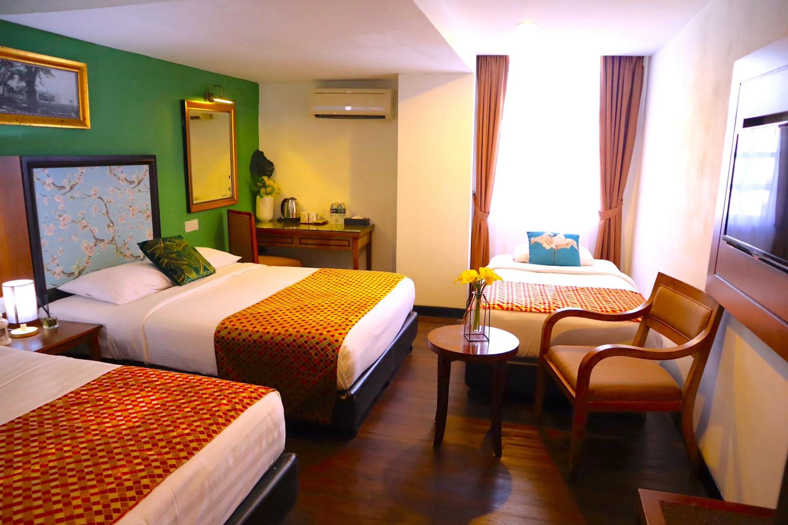 Deluxe Family Twin Room photo 2