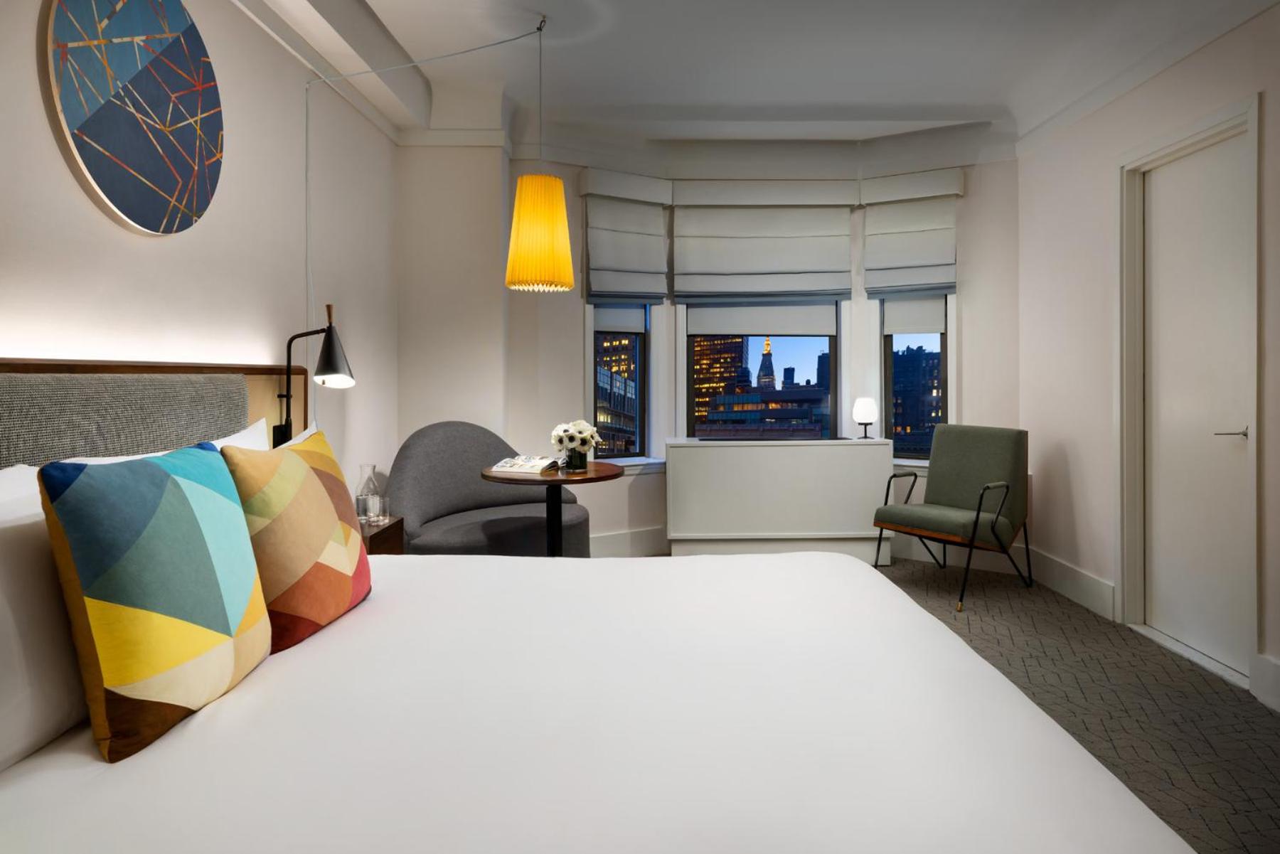 Deluxe King Room