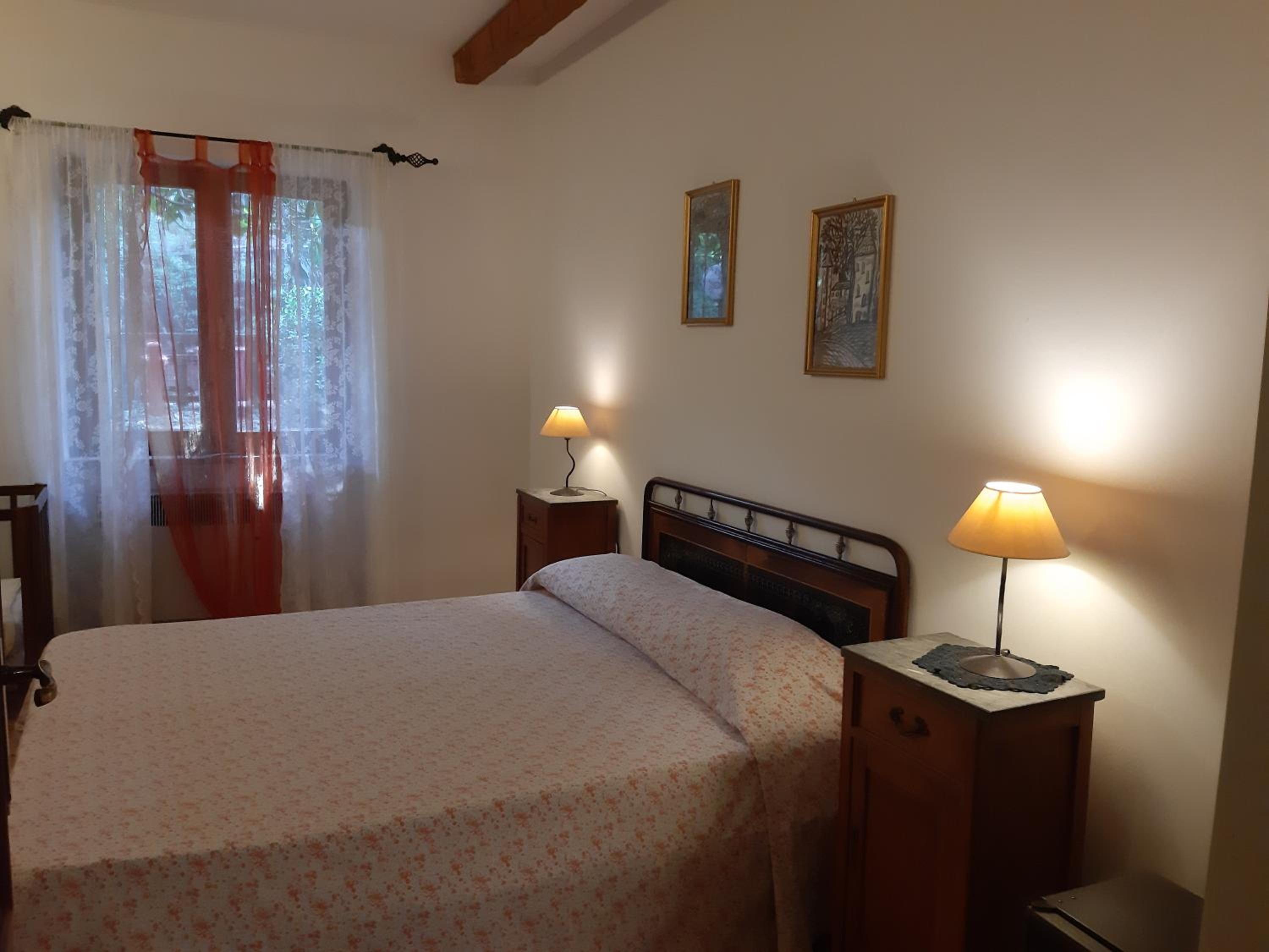 Triple Room with Bathroom - Photo 3