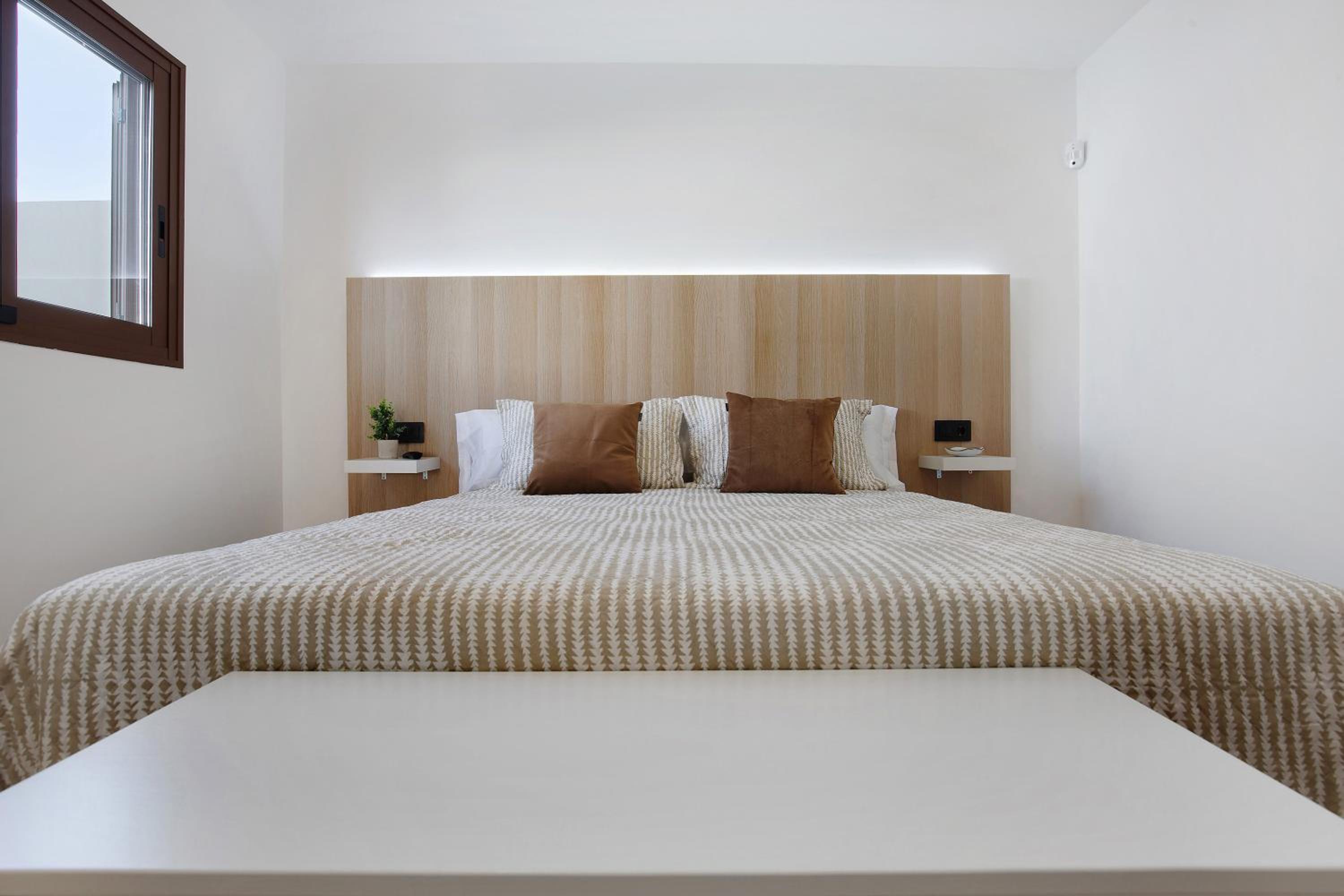 Superior One-Bedroom Apartment photo 2