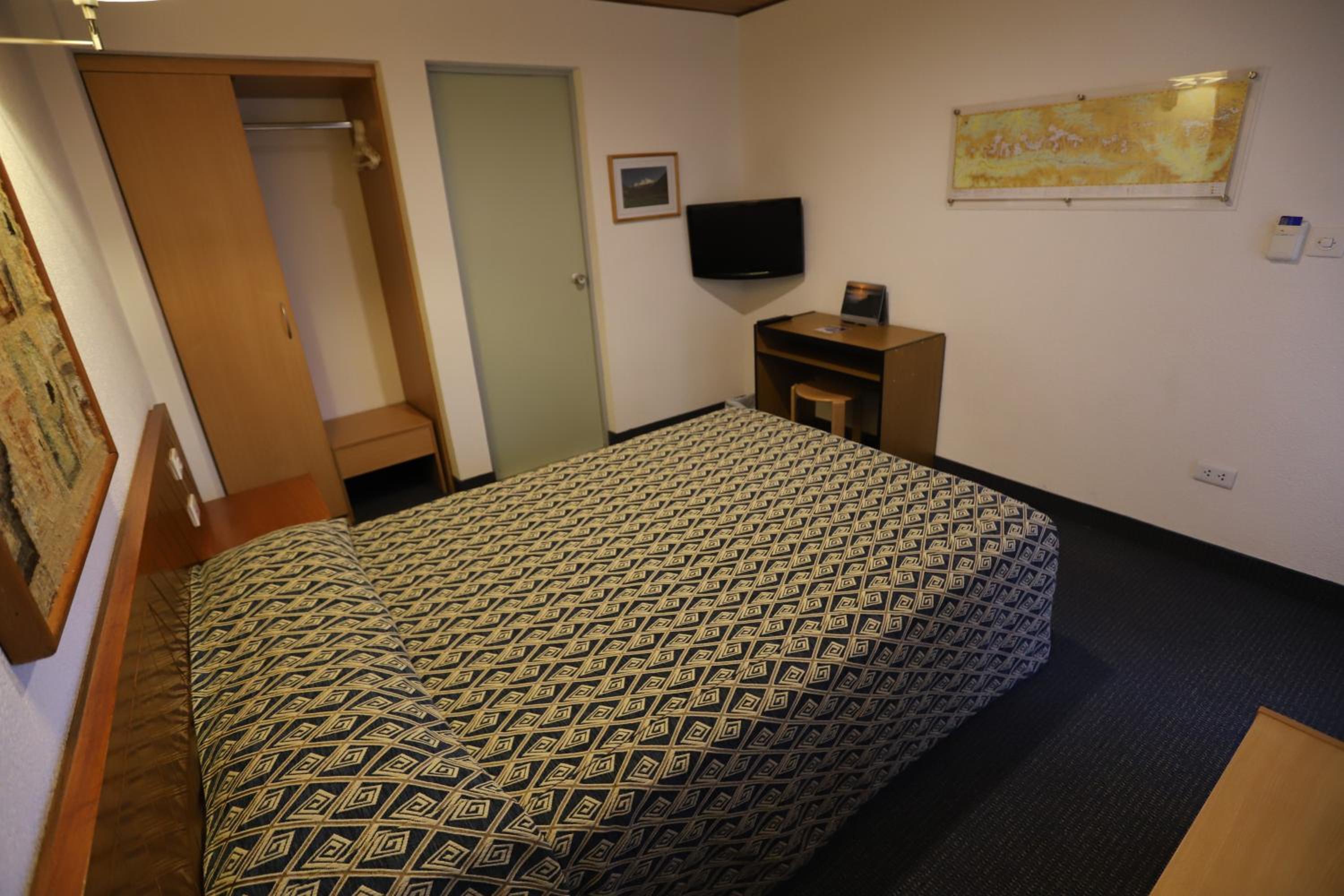 Standard Double Room photo 2