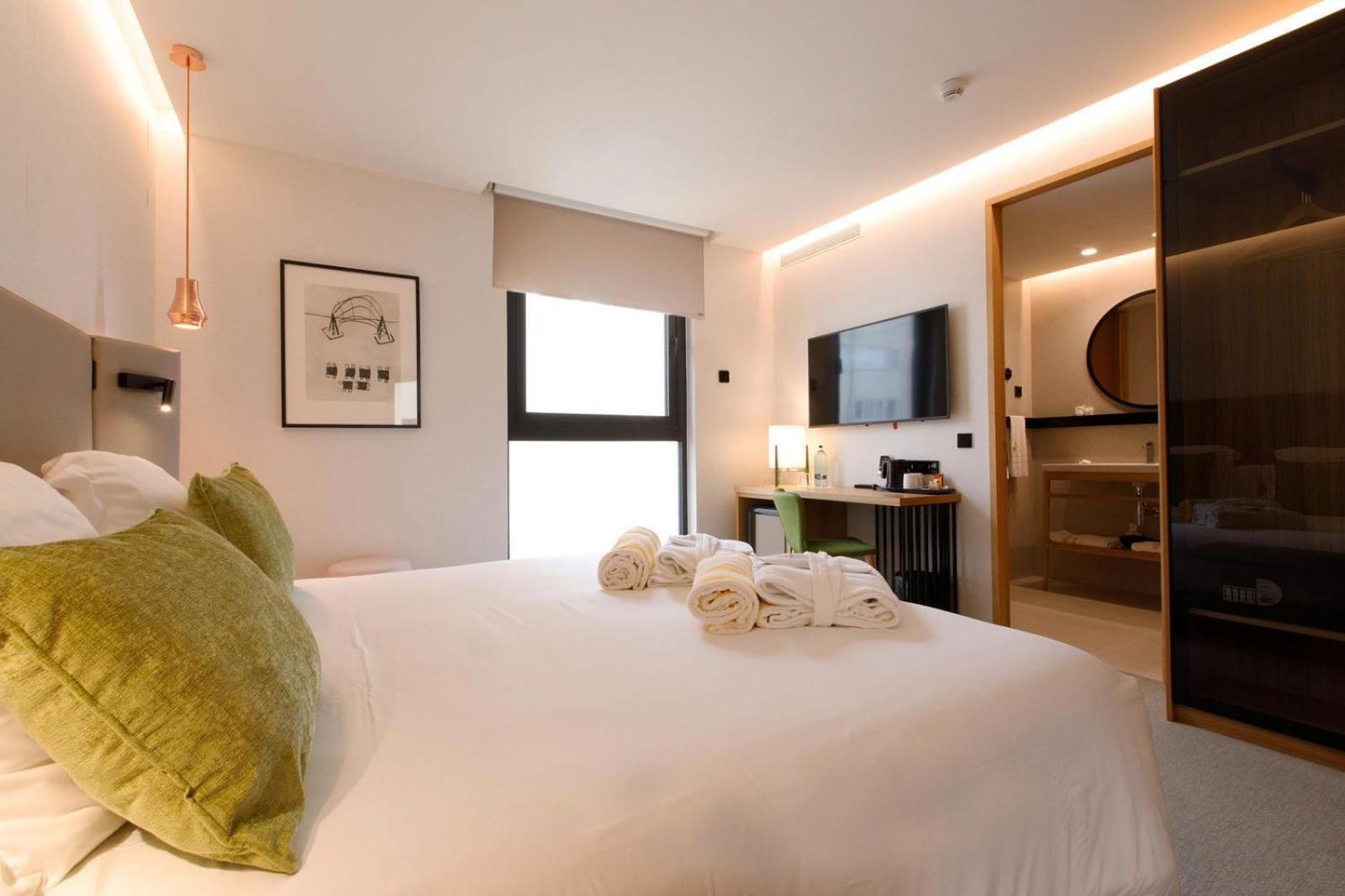 Double or Twin Room photo 3