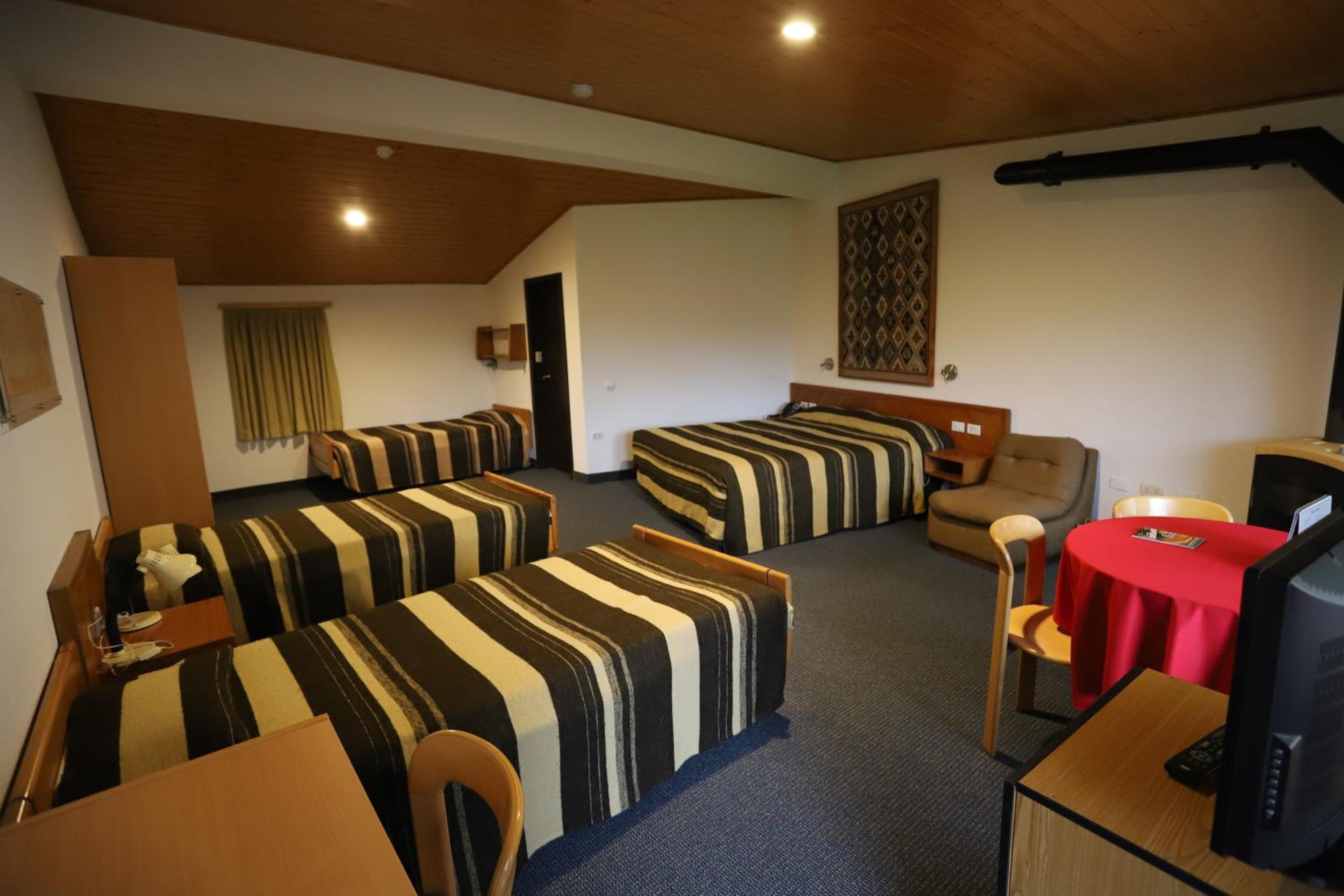Family Room with Terrace photo 2