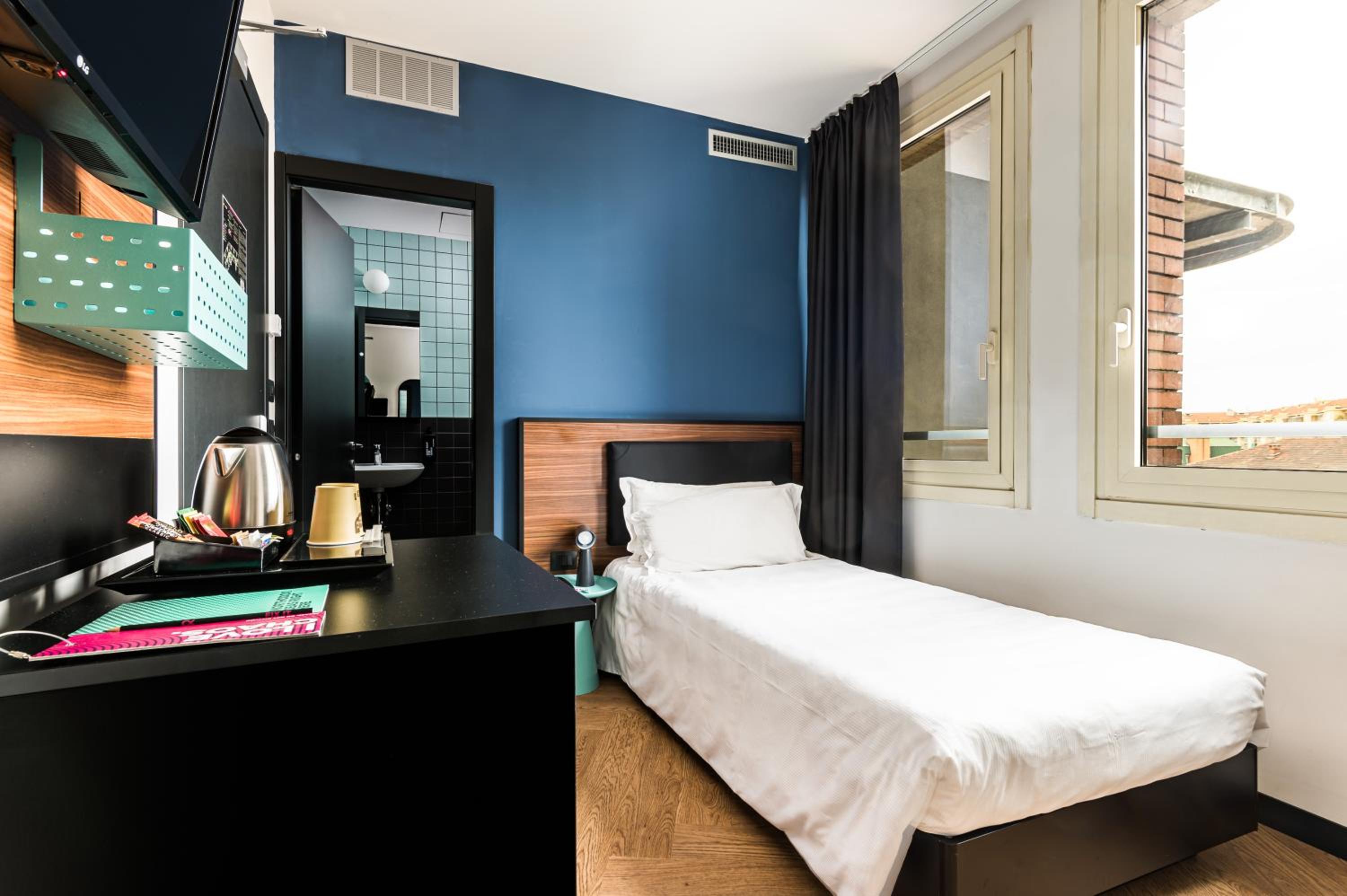 Single Room