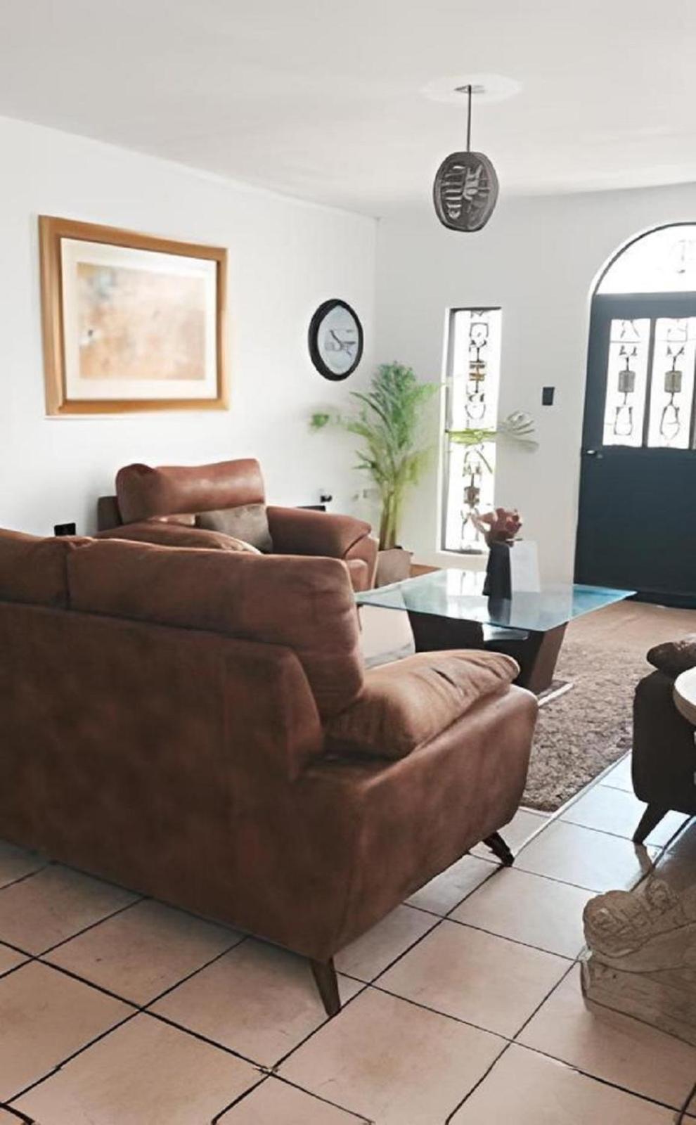 Two-Bedroom House - Photo 1