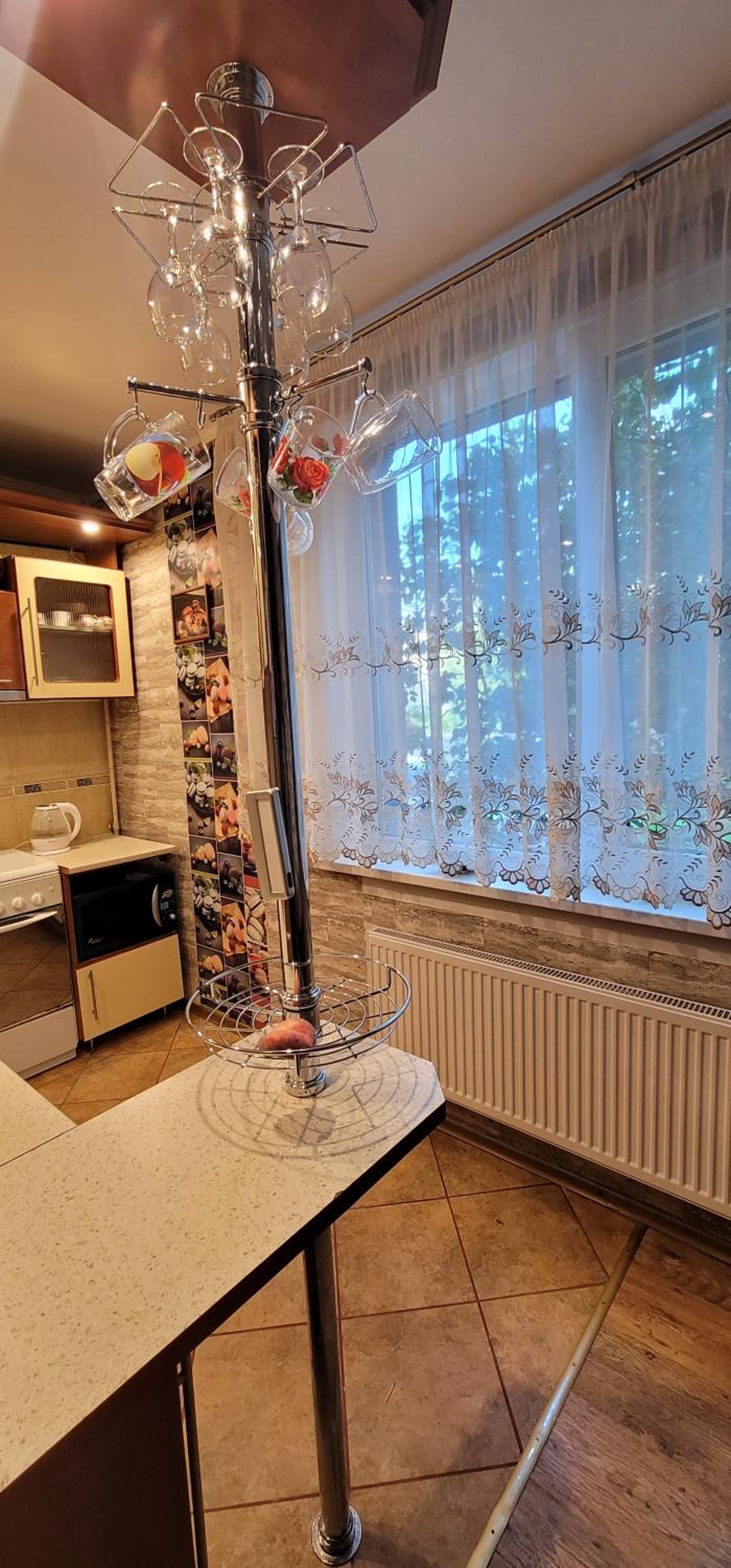 One-Bedroom Apartment - Photo 3