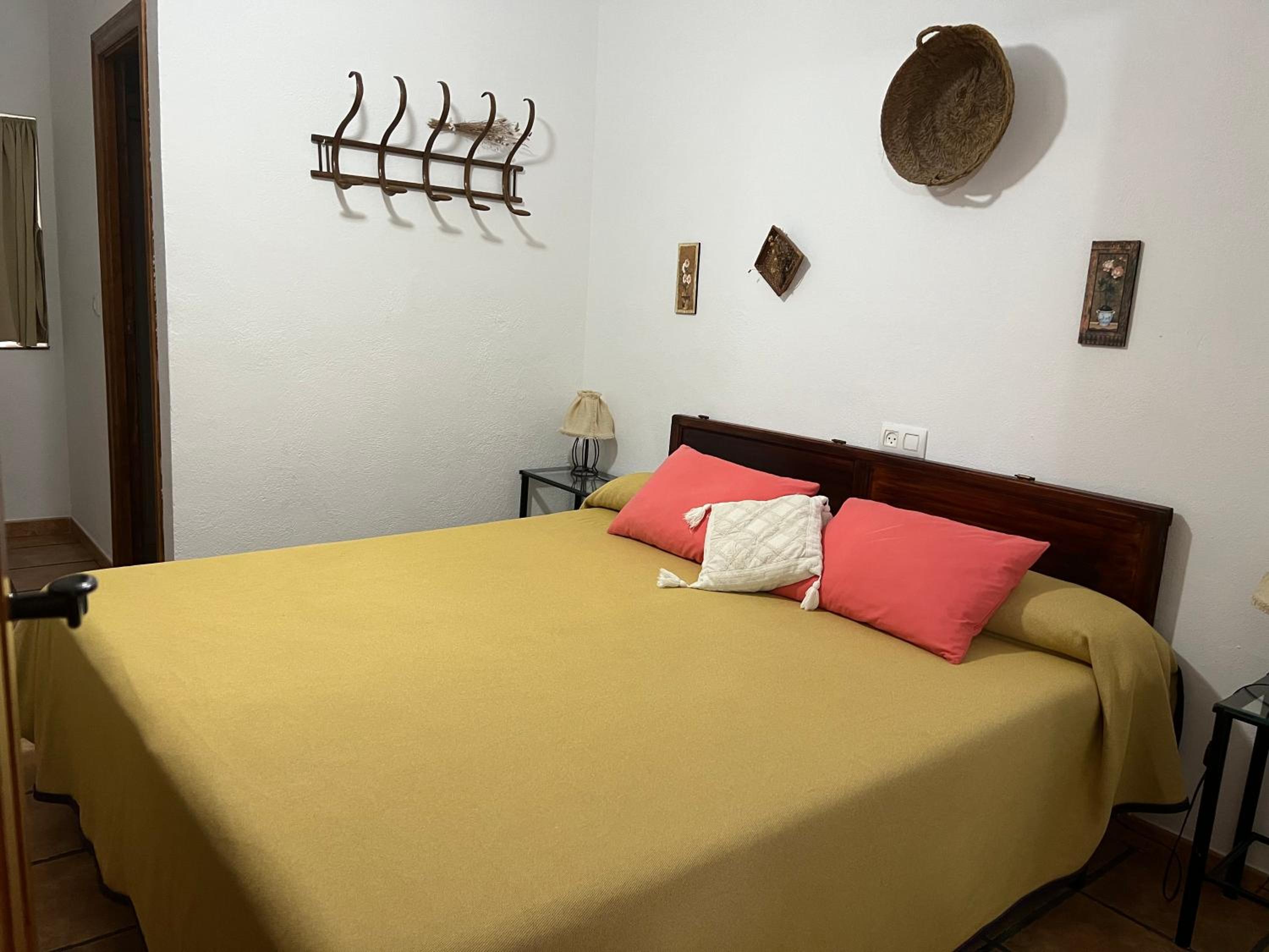 Double or Twin Room photo 3