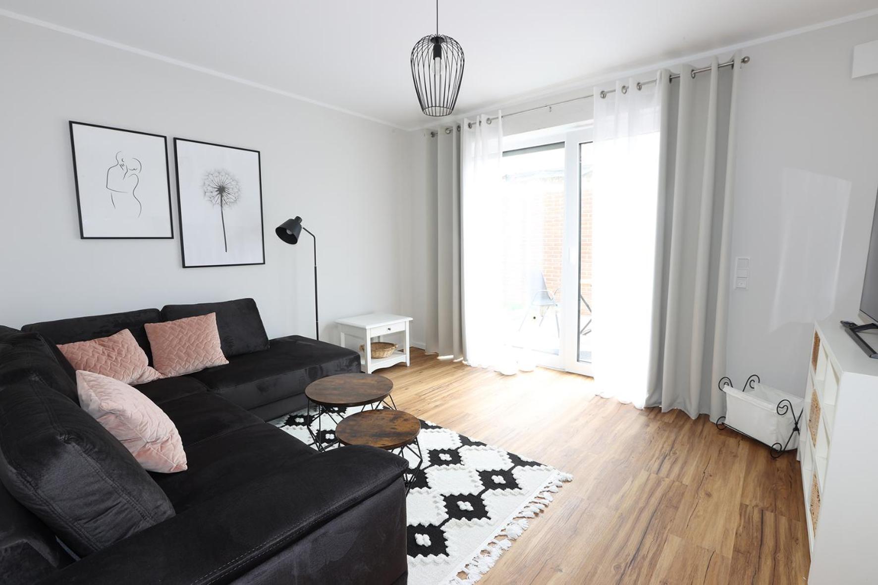 Apartment - Ground Floor photo 2