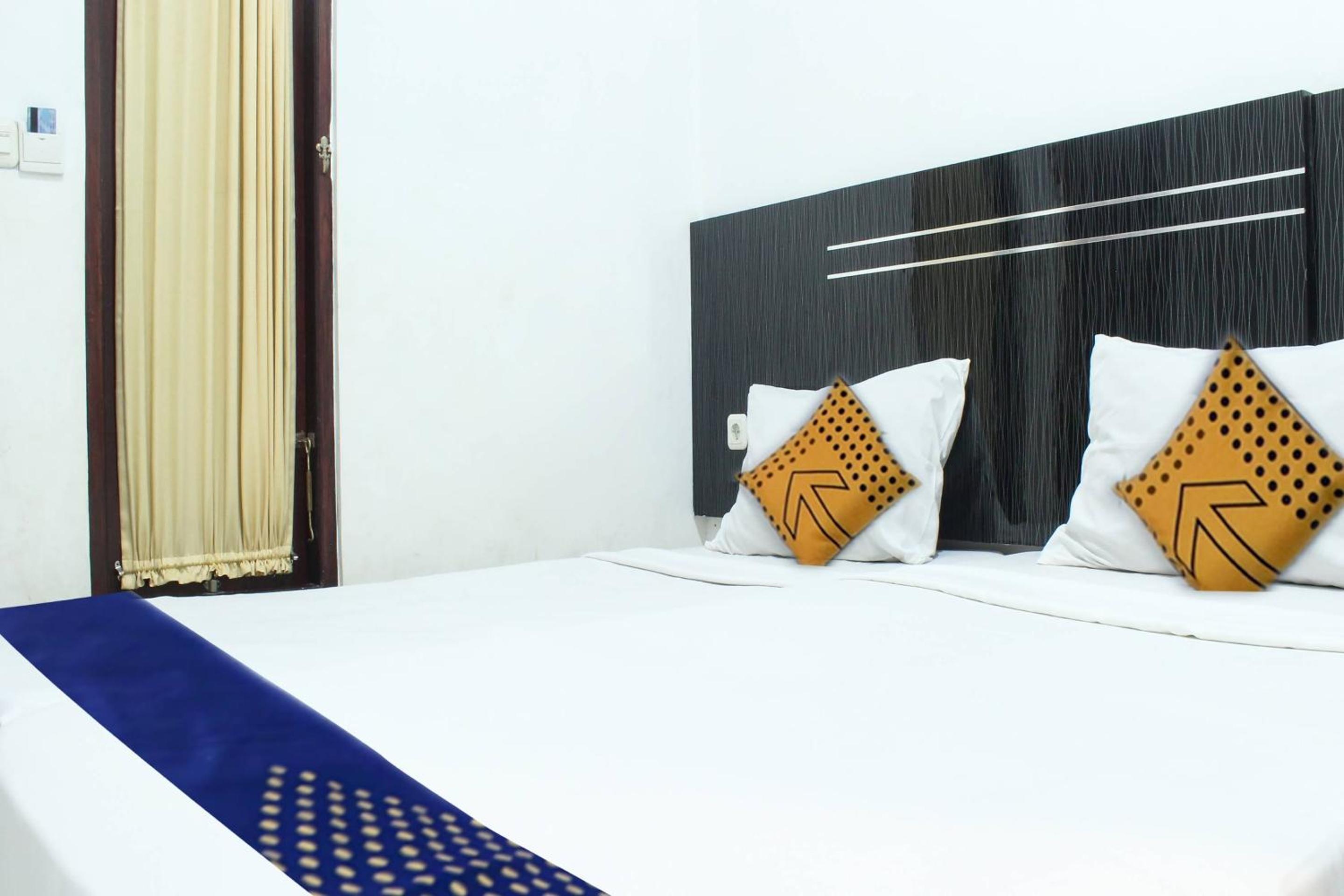 Small Twin Room photo 3