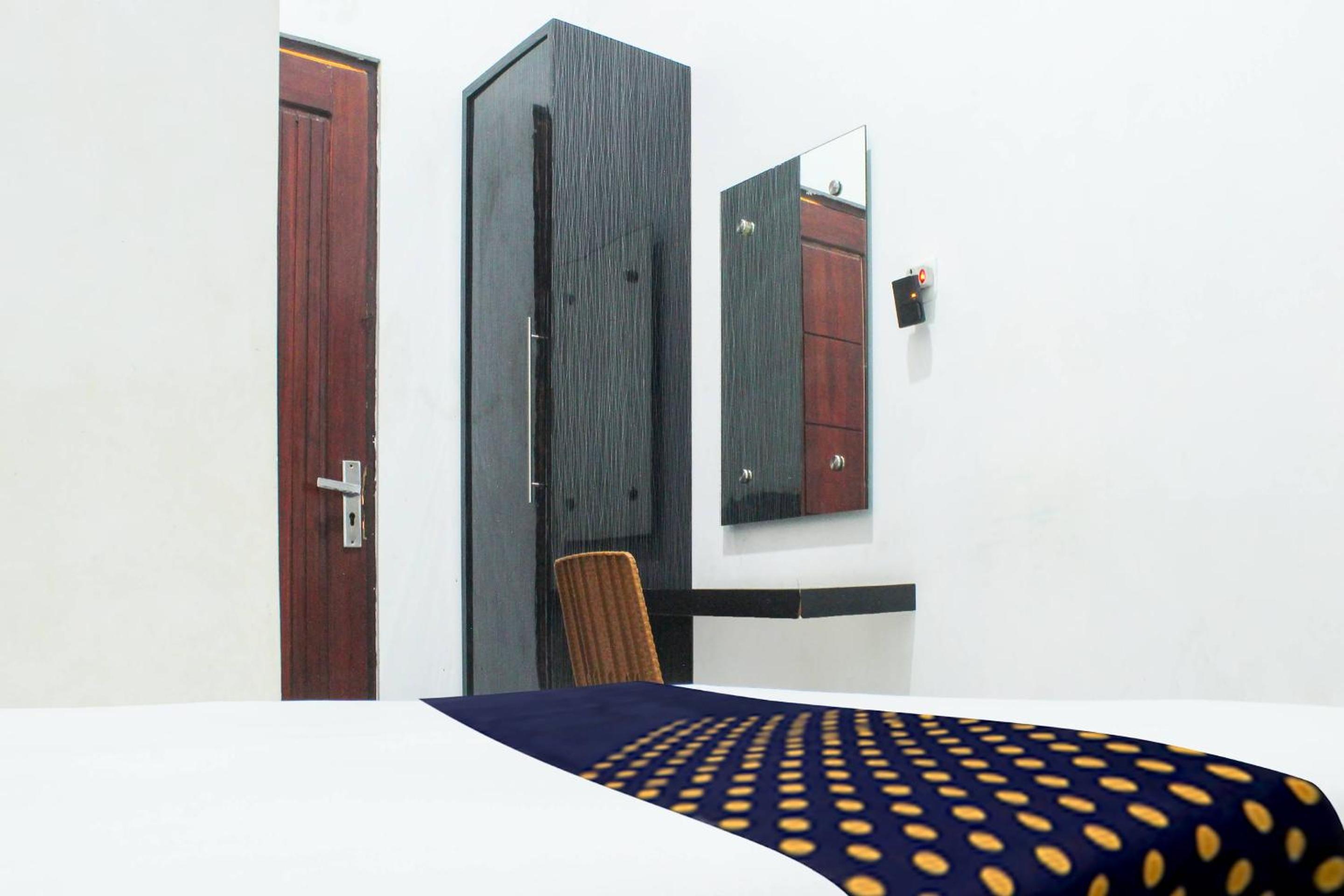Superior Single Room photo 3