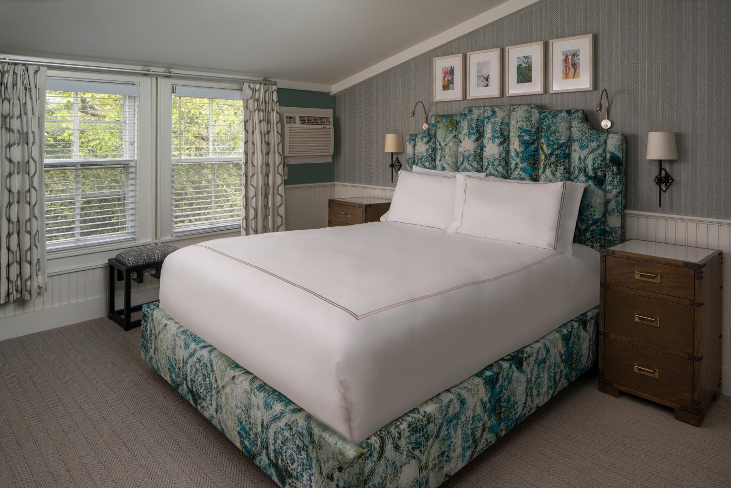 Standard King Room photo 3