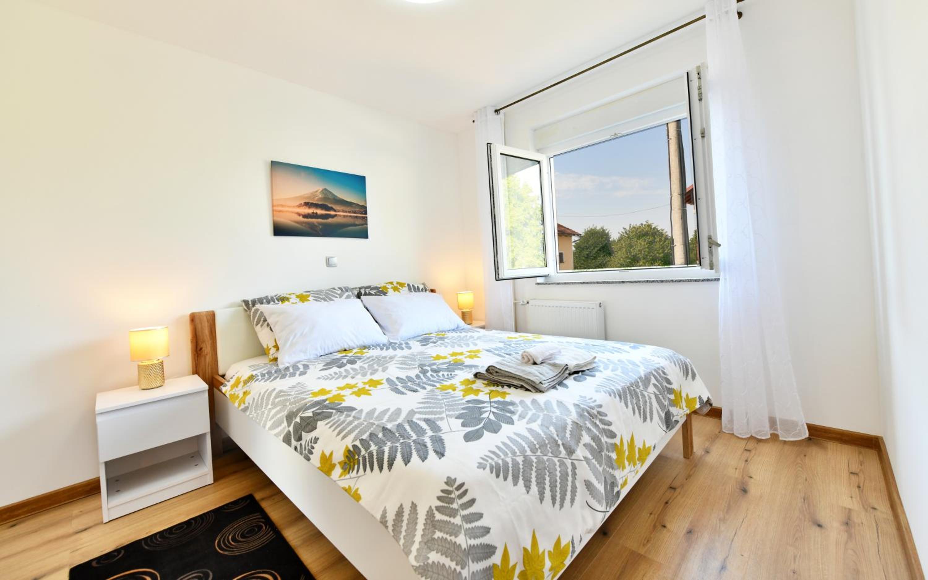 Two-Bedroom Apartment - Photo 15
