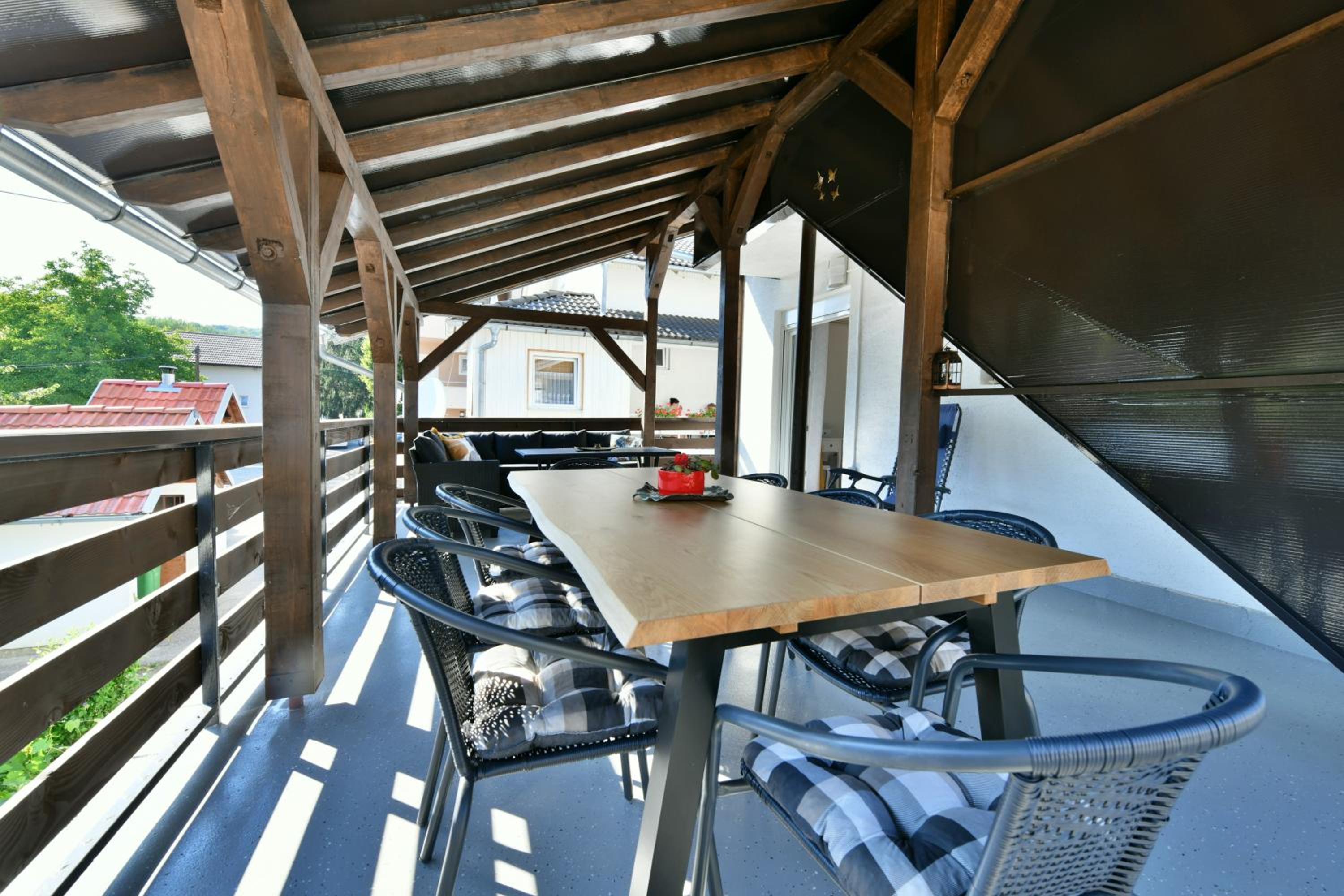 Two-Bedroom Apartment - Photo 25