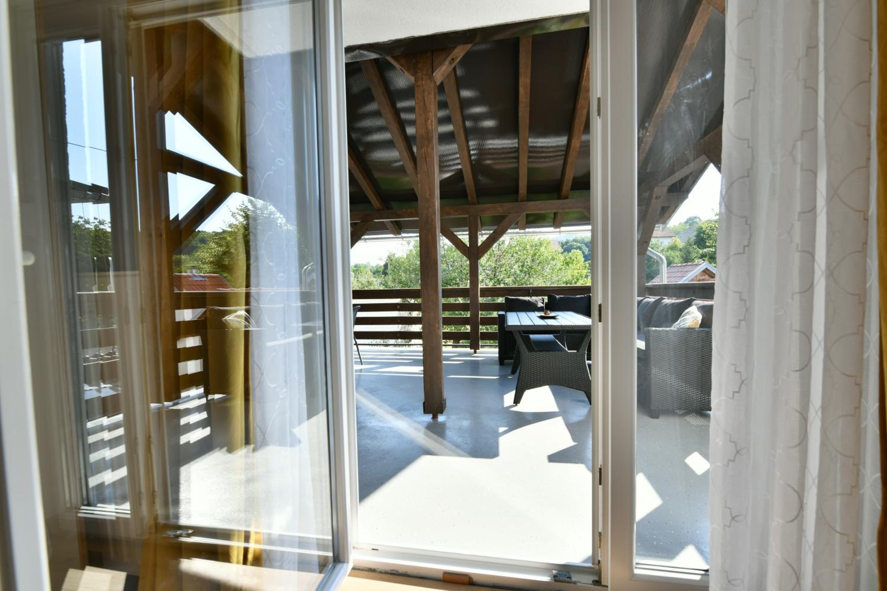 Two-Bedroom Apartment - Photo 4