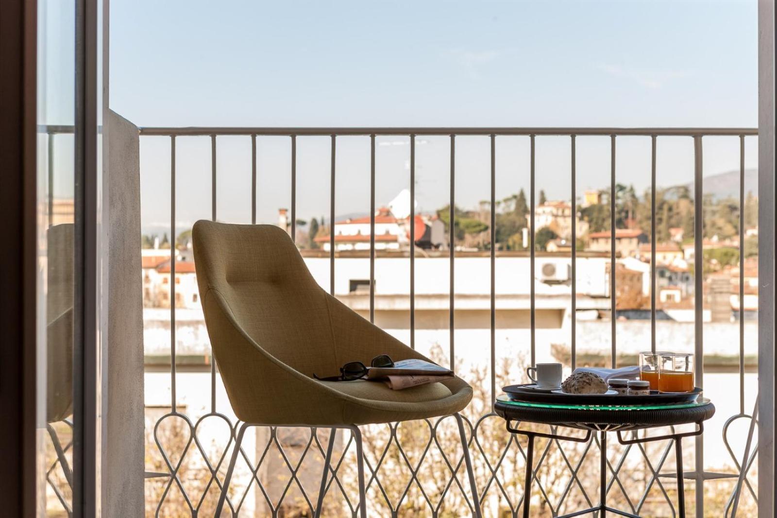 Double or Twin Room with Balcony photo 2