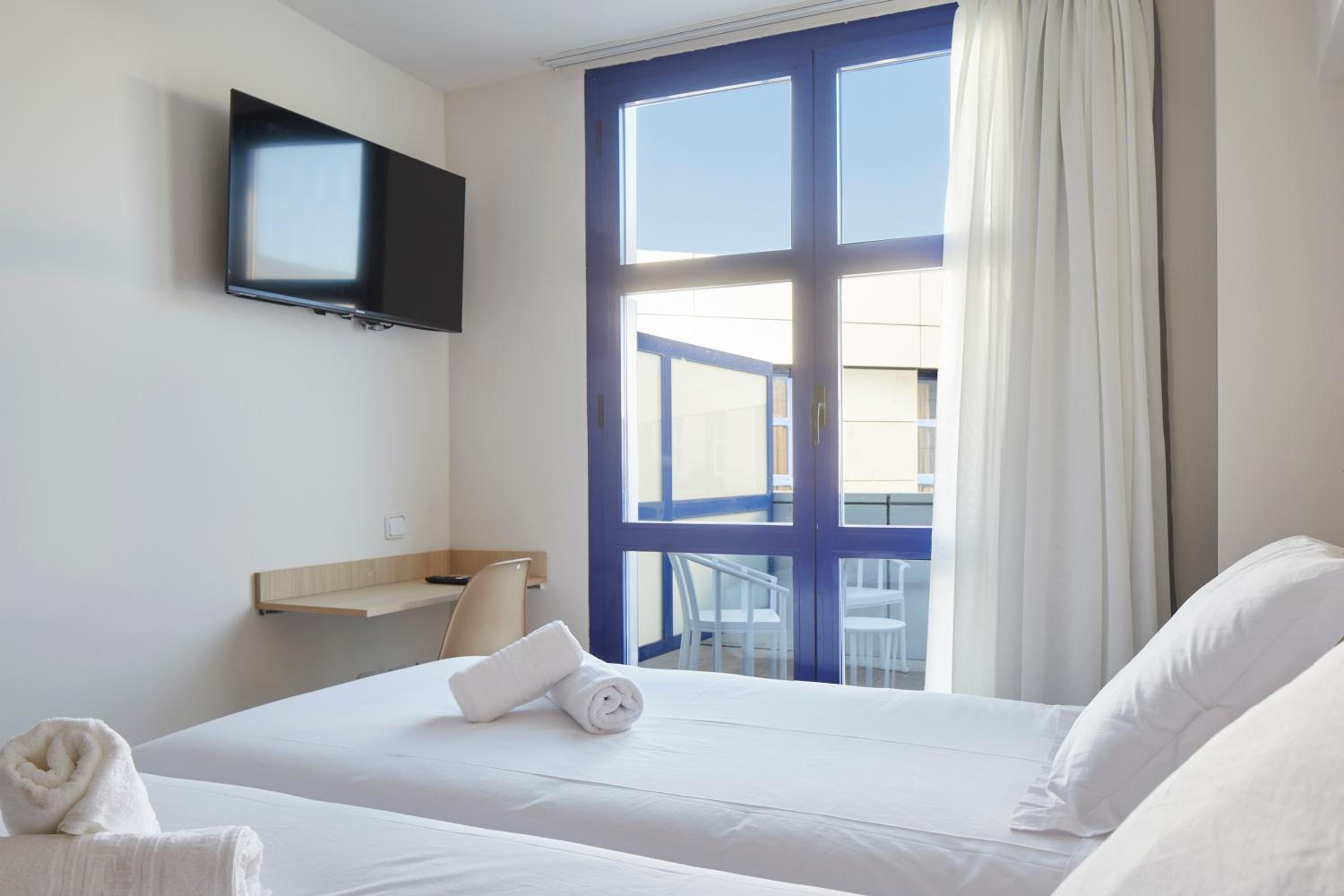 Double Room with Terrace - Photo 1