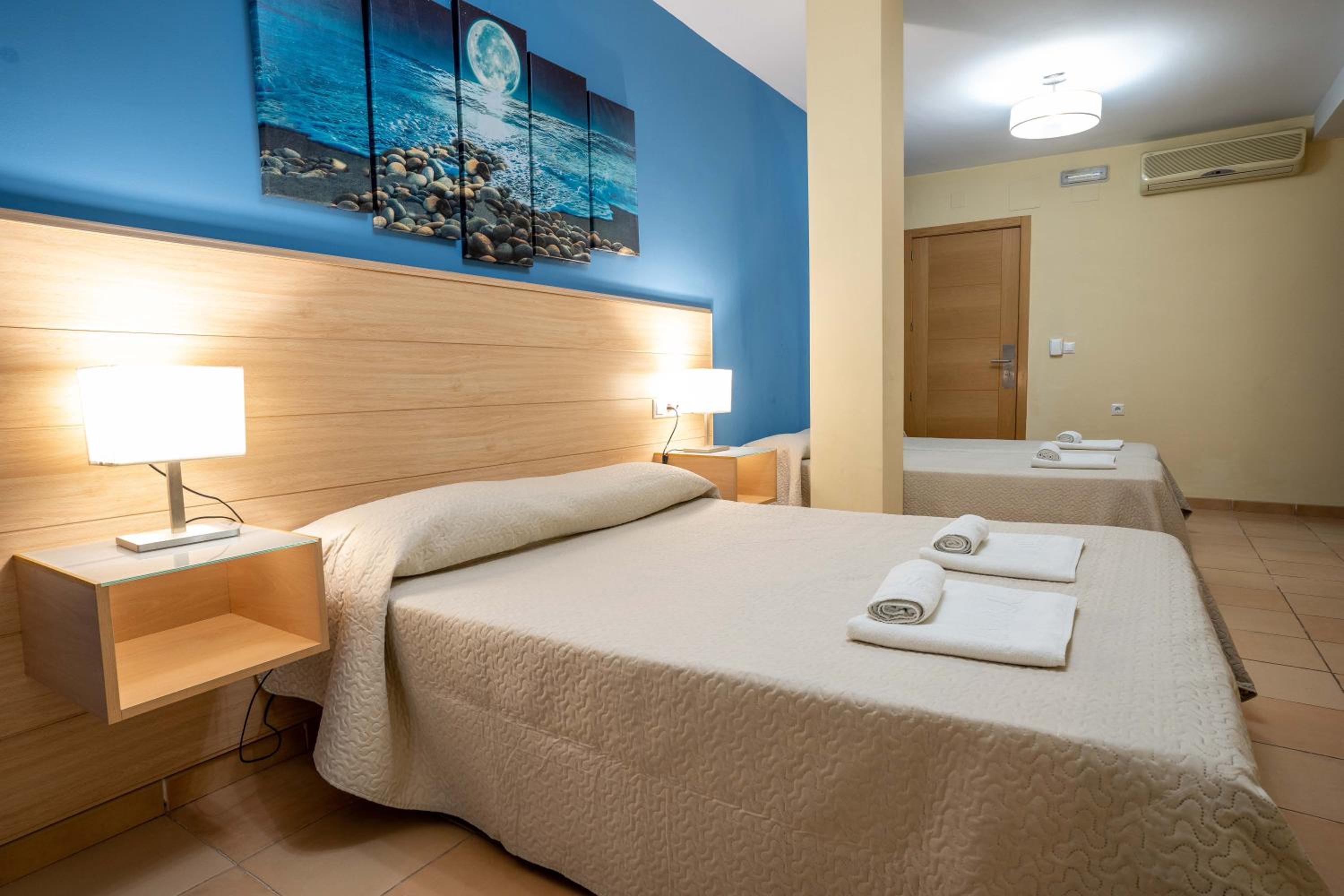 Comfort Quadruple Room - Photo 6