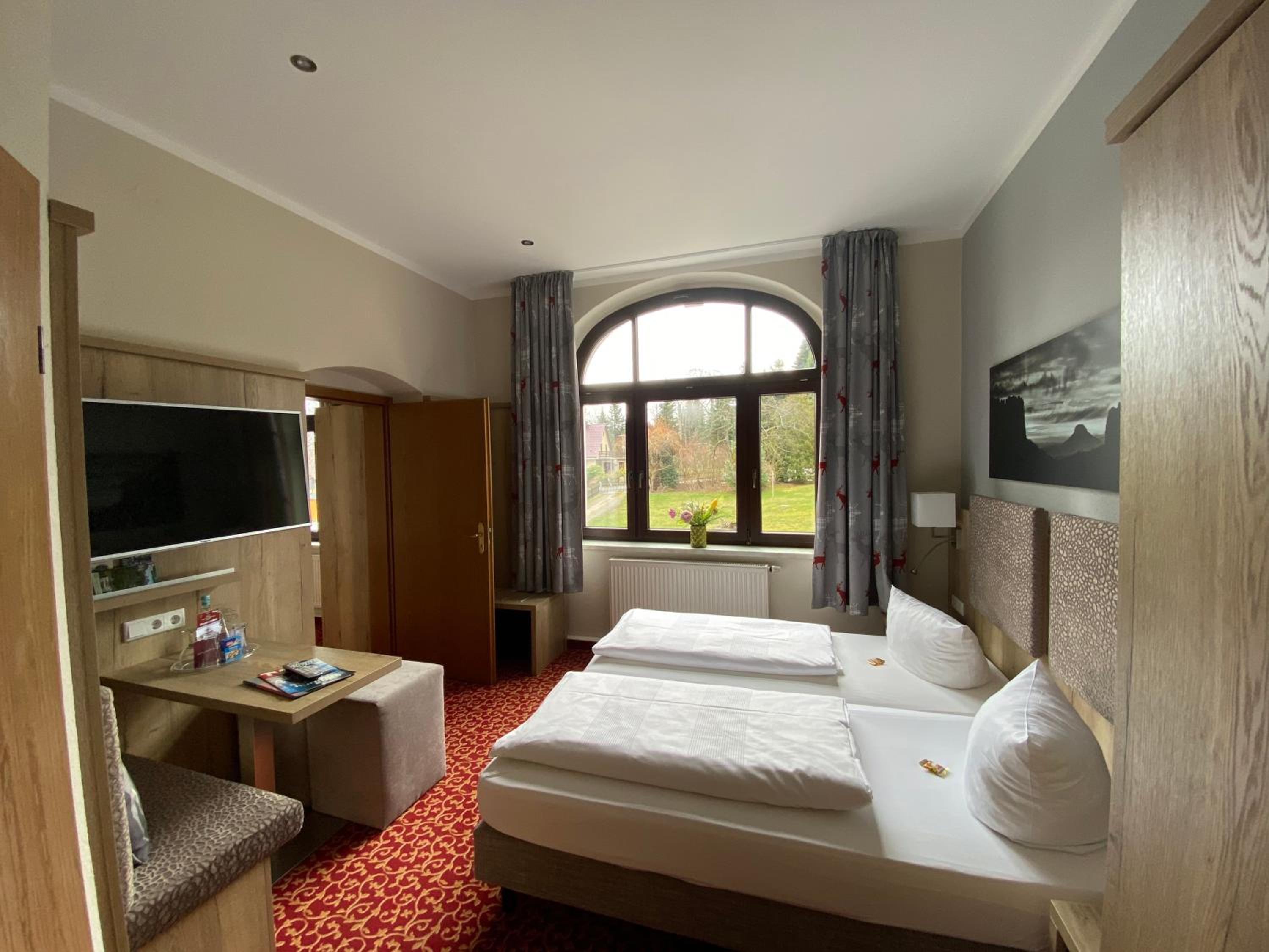 Classic Triple Room - Photo 1