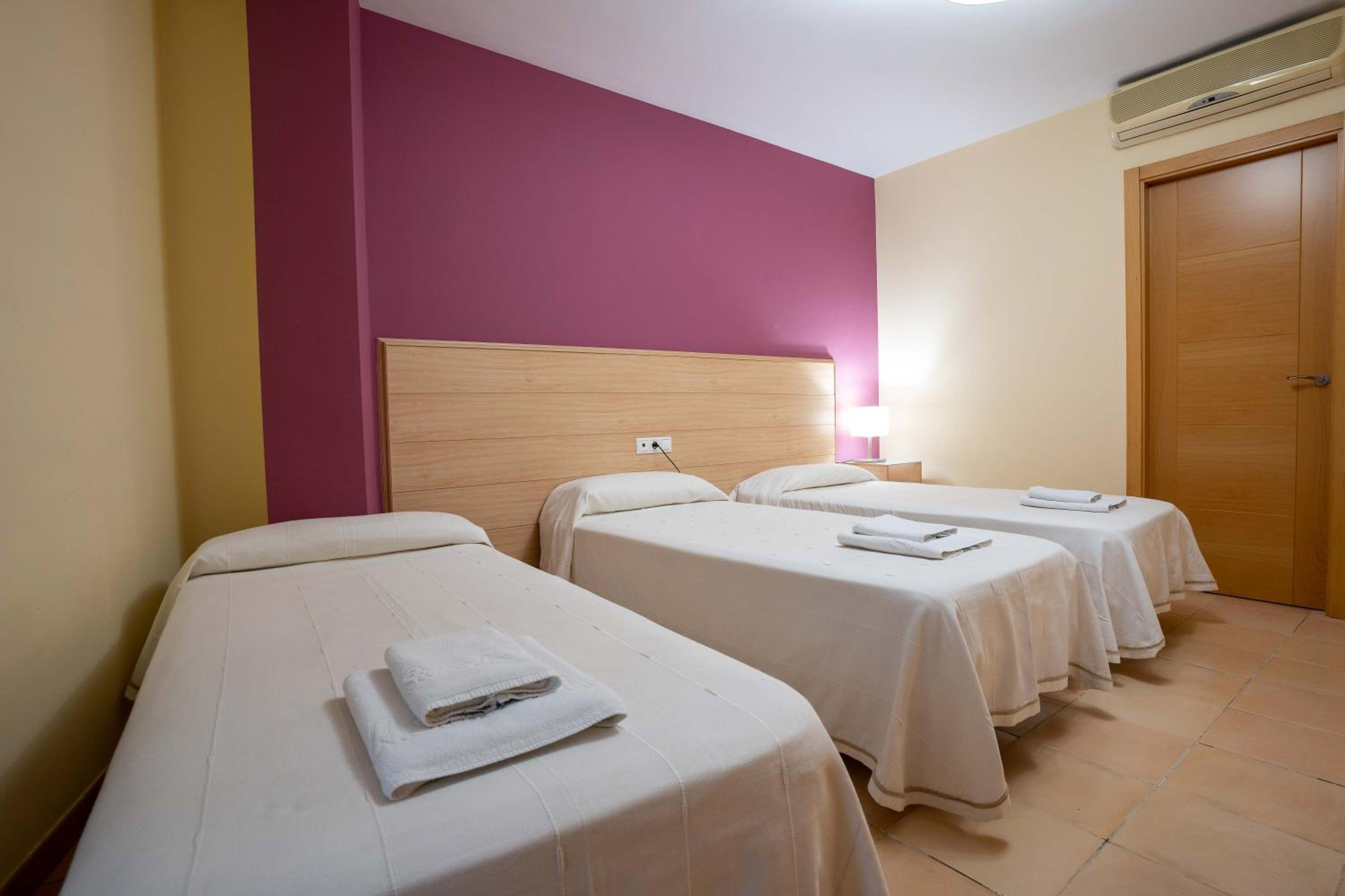 Triple Room - Photo 3