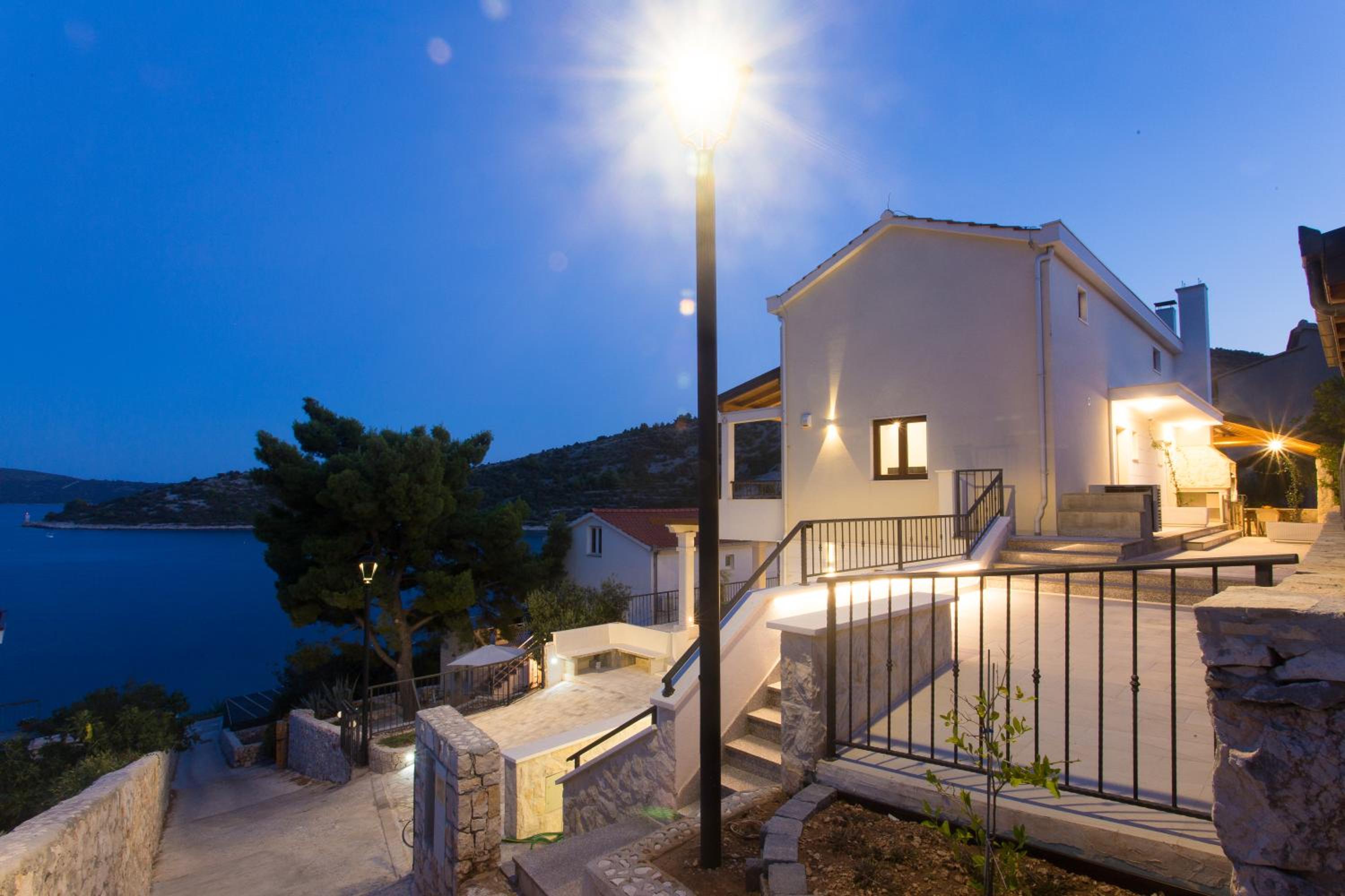 Villa with Sea View photo 3
