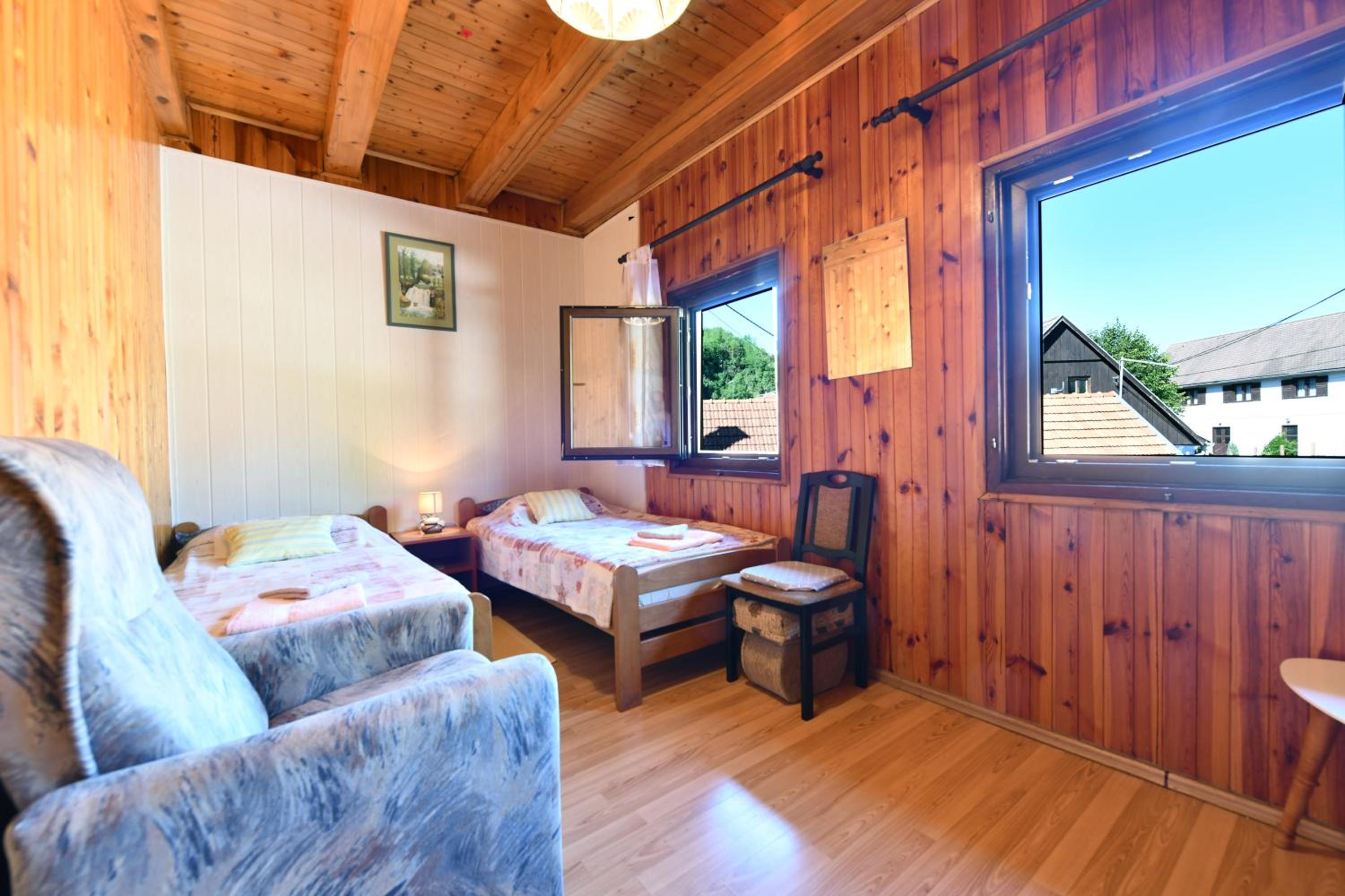 Apartment with Lake View photo 2