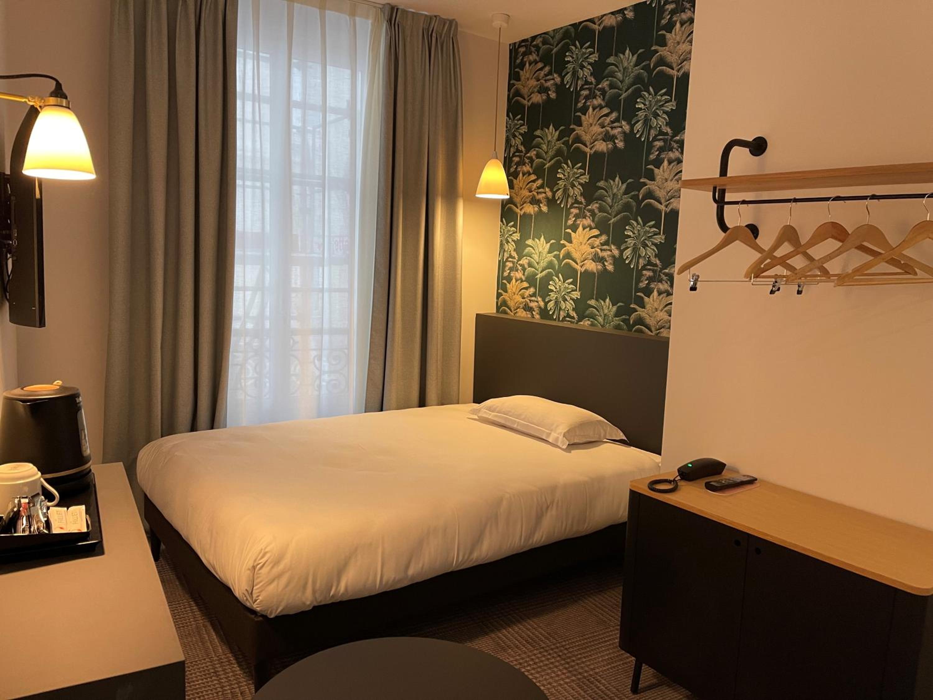 Single Room photo 2