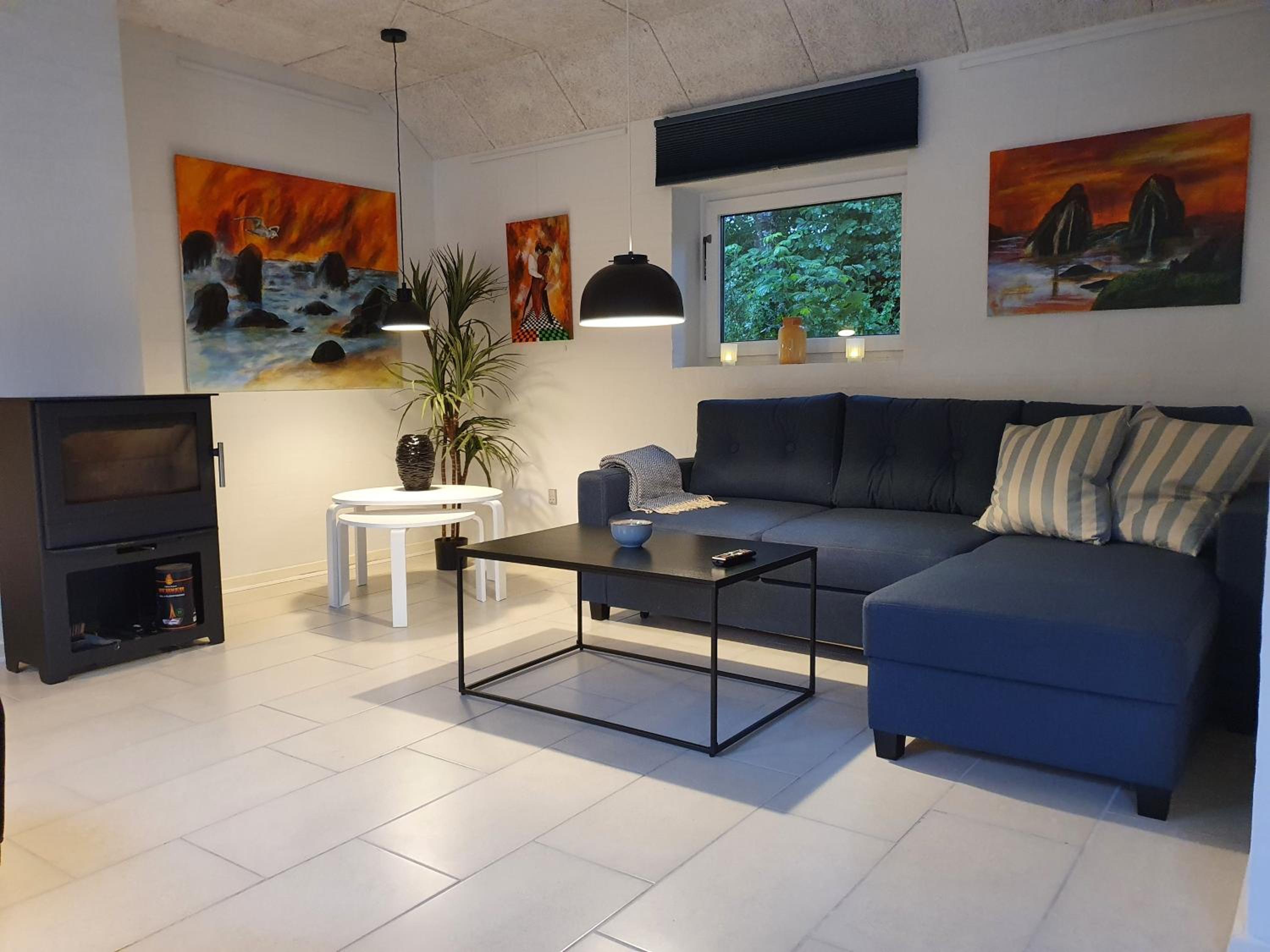 Family Room with Terrace photo 1