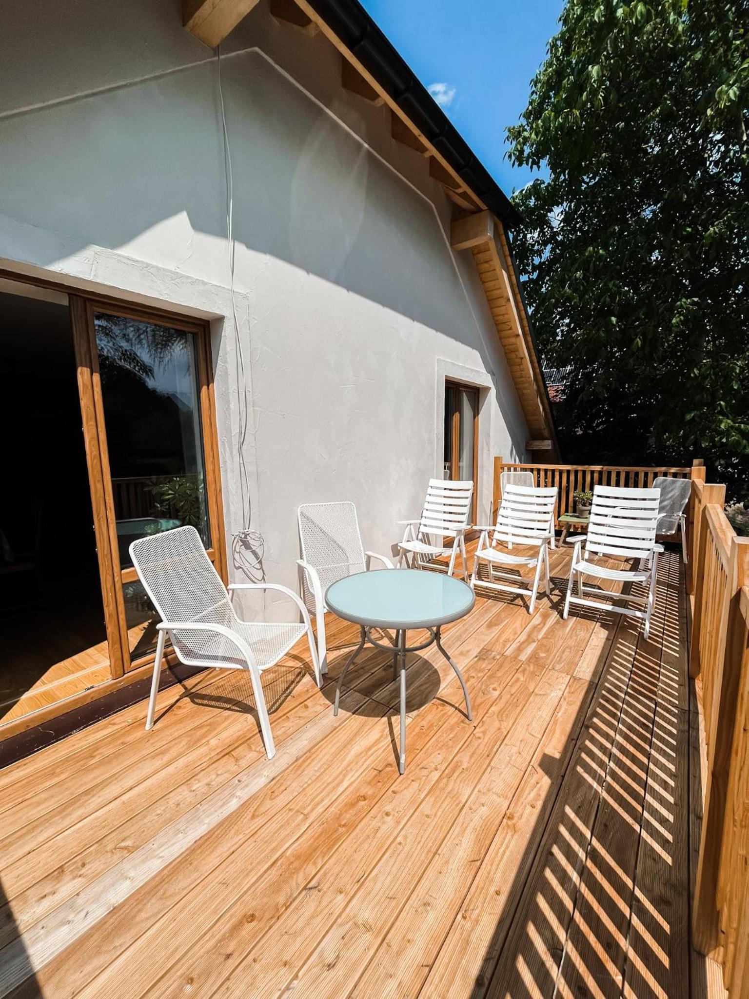 Triple Room with Private Bathroom - Photo 26