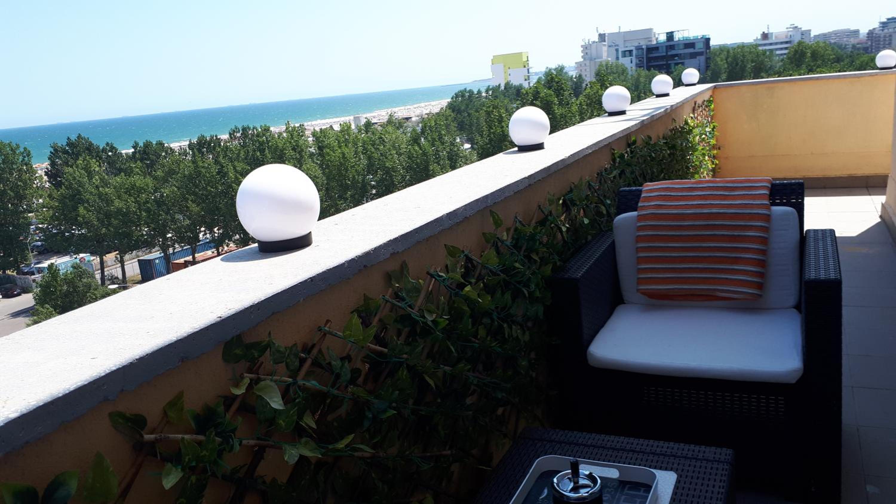 Apartment with Sea View - Photo 24