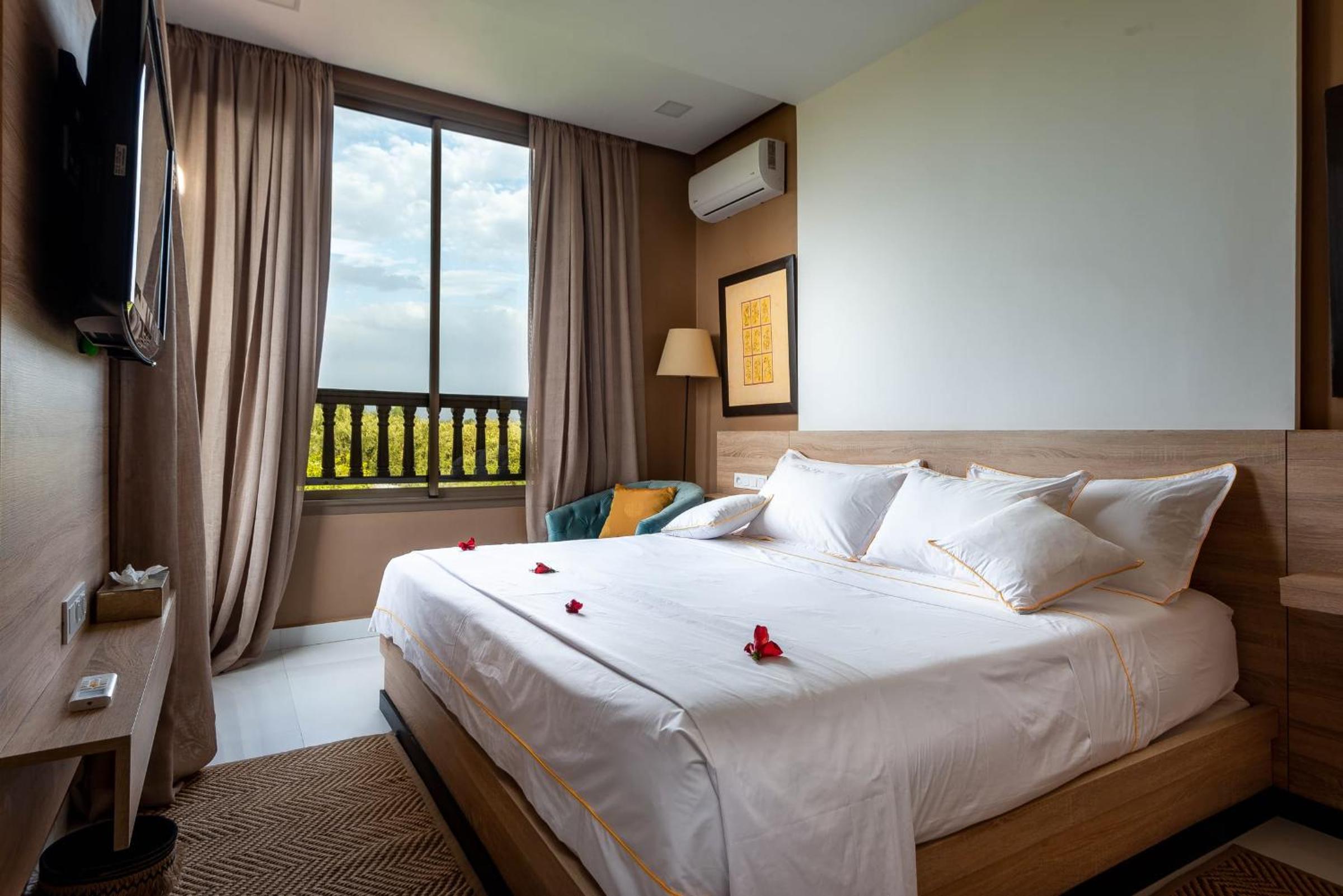 Royal Suite - Photo 9