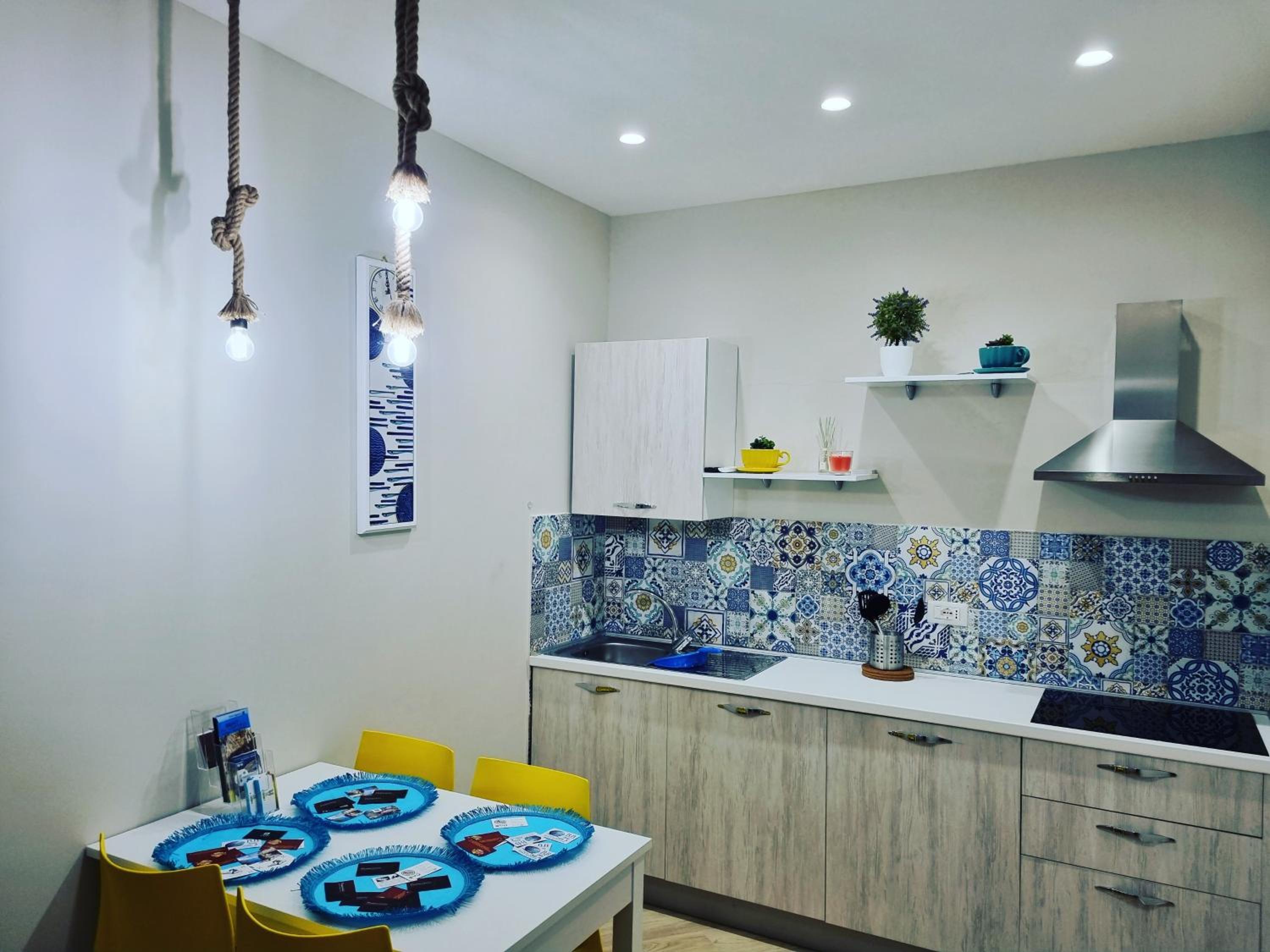 One-Bedroom House - Photo 42