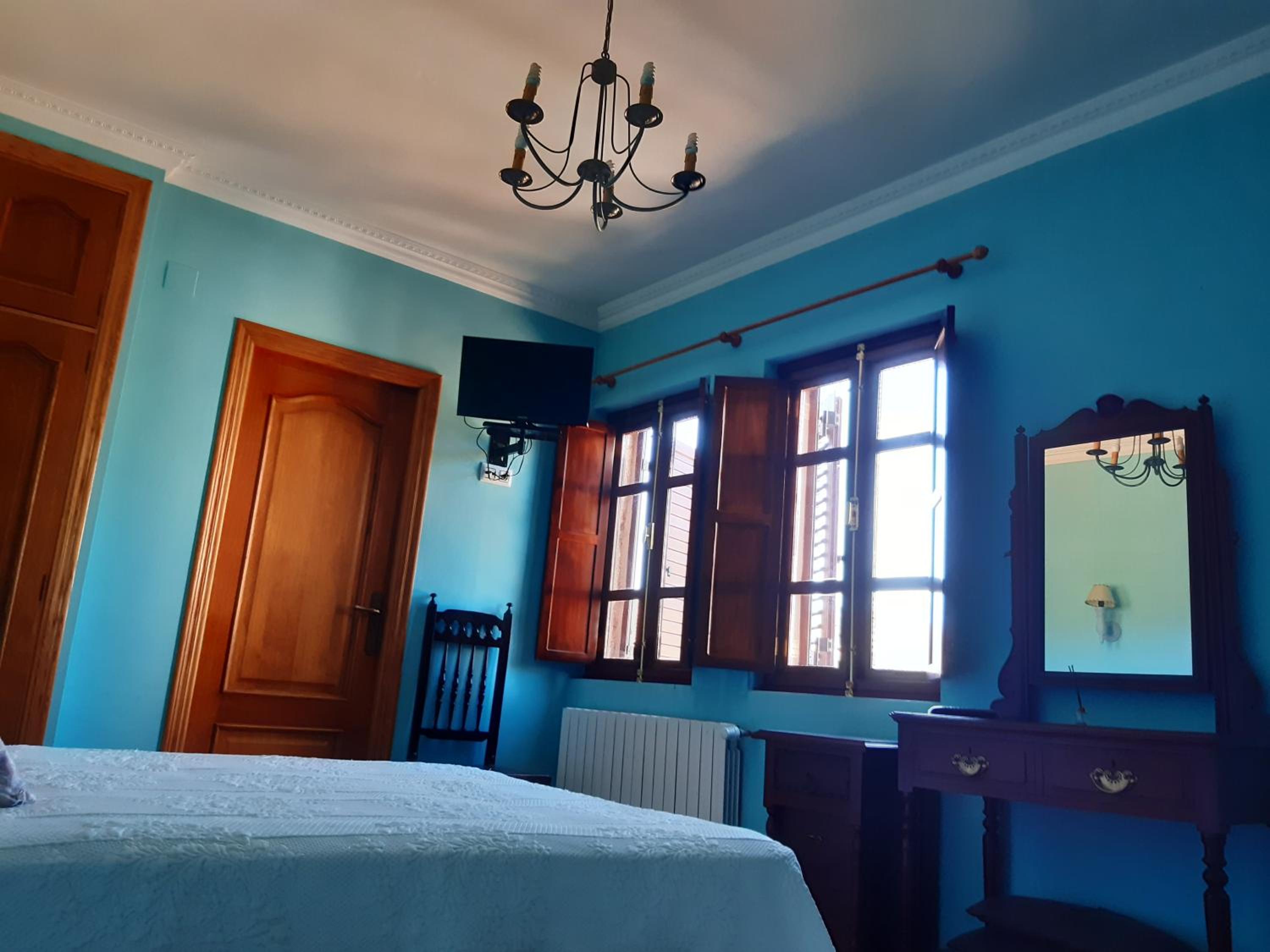 Four-Bedroom House photo 2