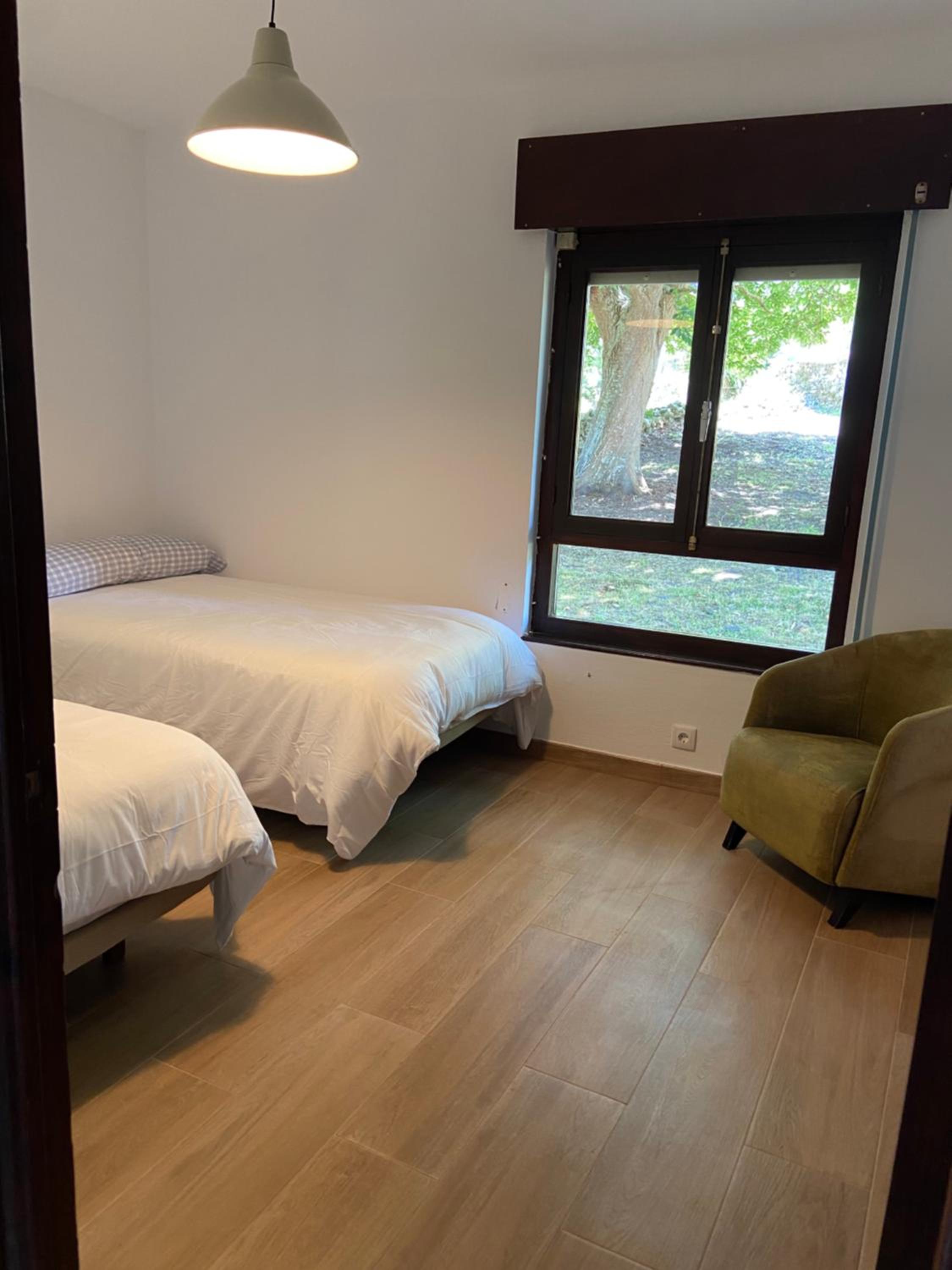 Three-Bedroom House photo 3