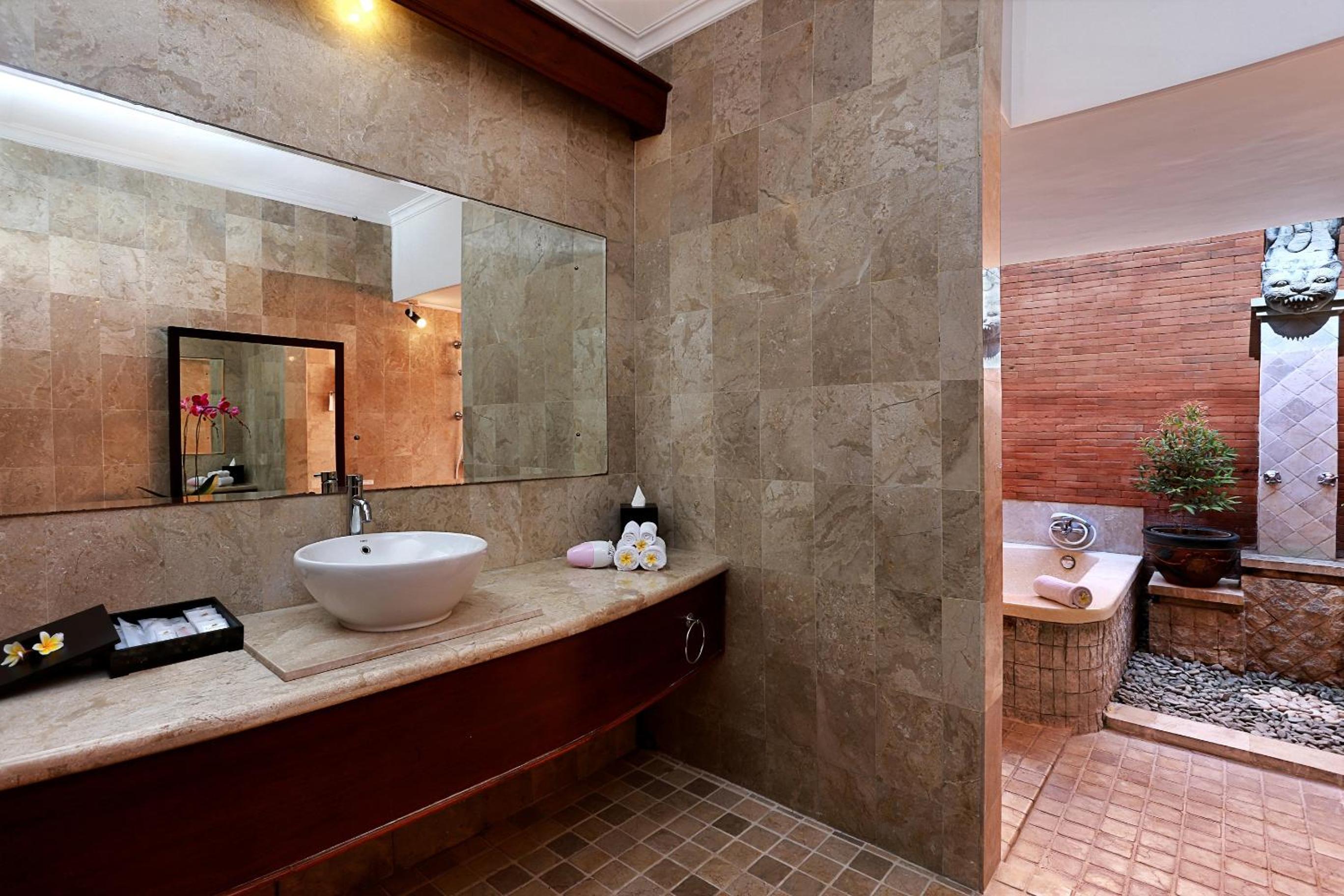 Two-Bedroom Villa with Private Pool - Photo 15