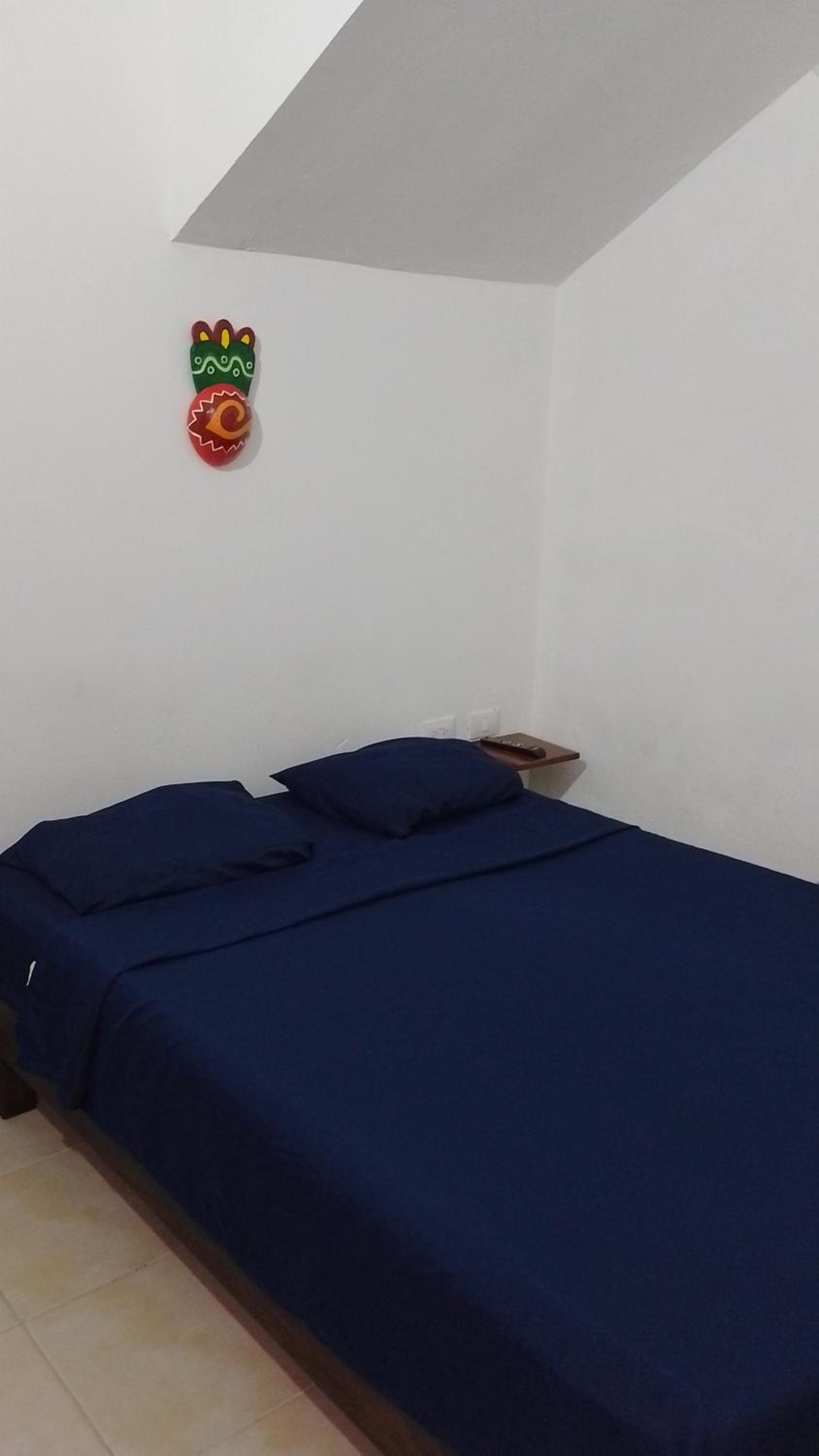 Double Room with Private Bathroom - Photo 4