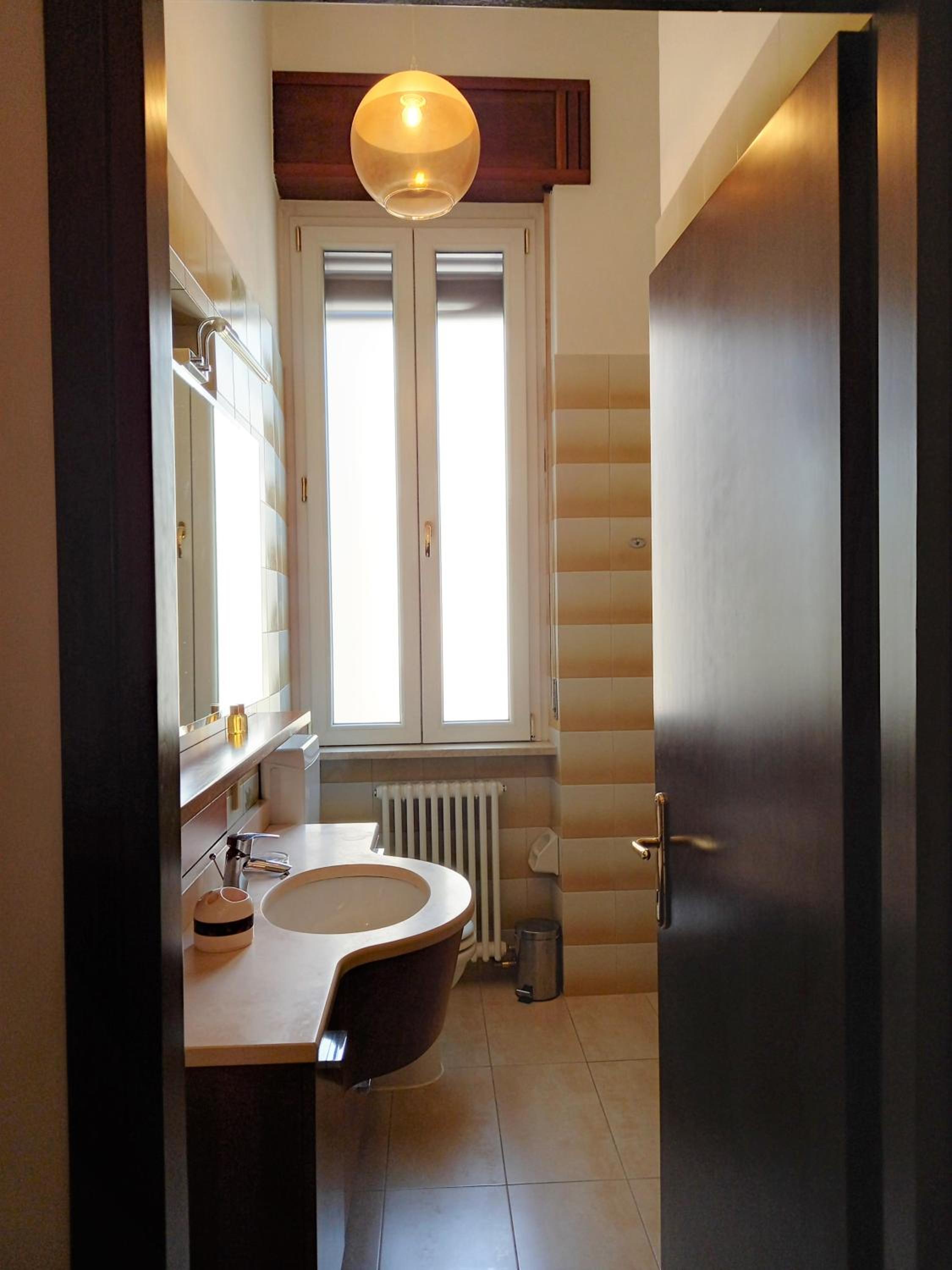 One-Bedroom Apartment - Photo 6