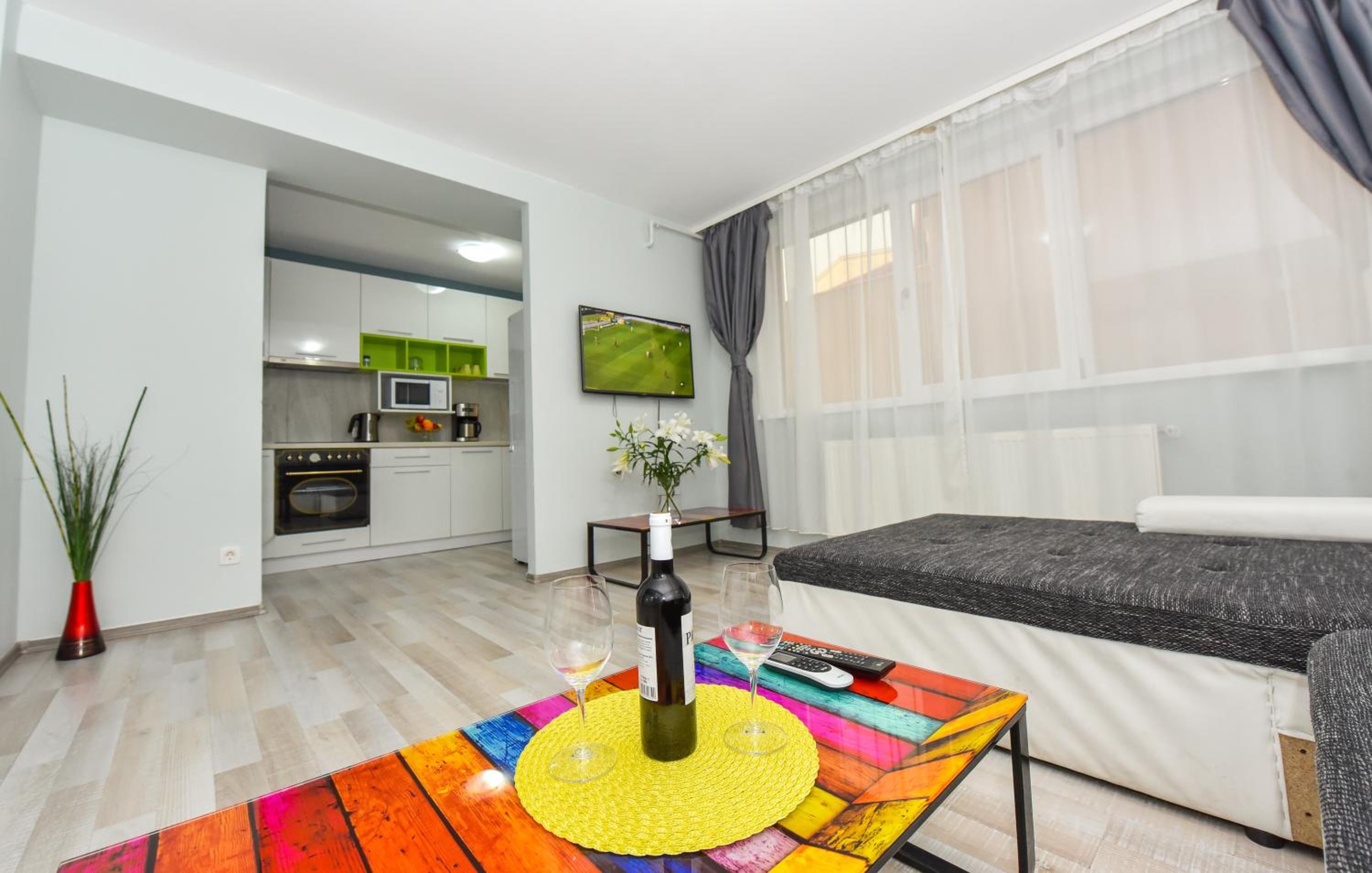 Three-Bedroom Apartment - Photo 5