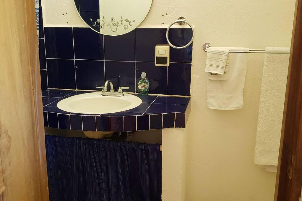 One-Bedroom Apartment - Photo 6