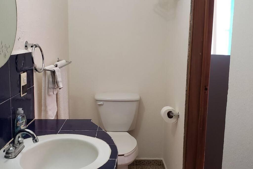 One-Bedroom Apartment - Photo 4