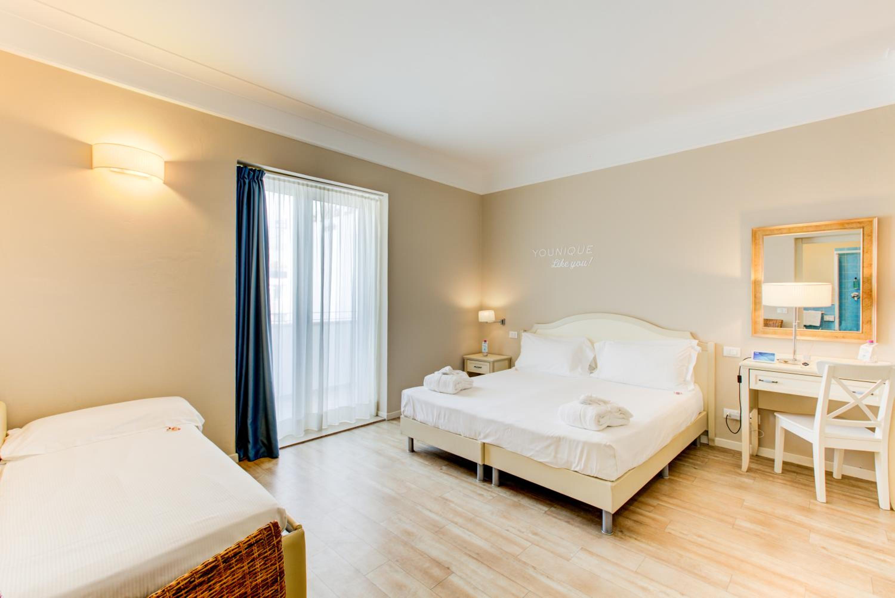 Deluxe Room with Terrace photo 2