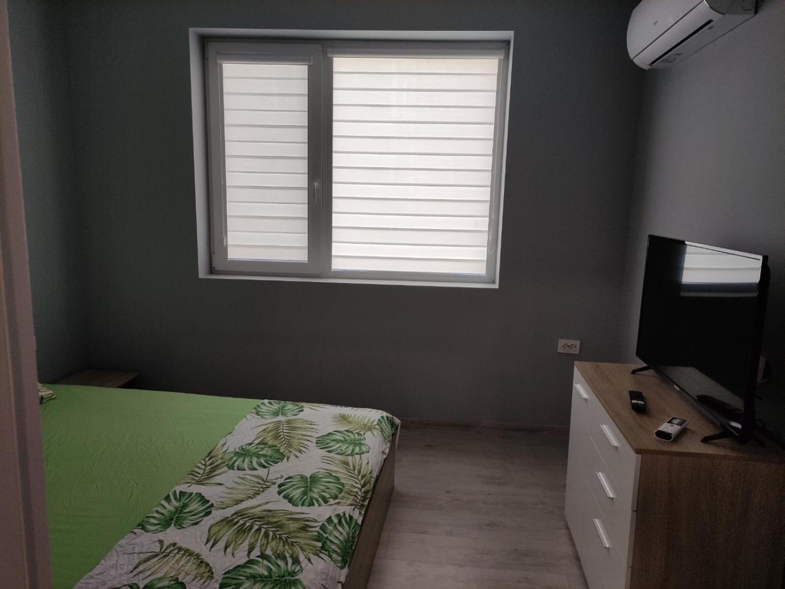 One-Bedroom Apartment - Photo 18