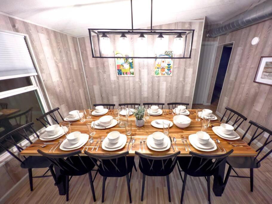 Four-Bedroom House - Photo 13