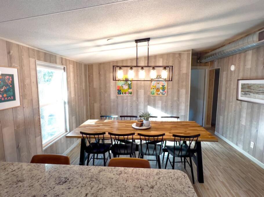 Four-Bedroom House - Photo 14