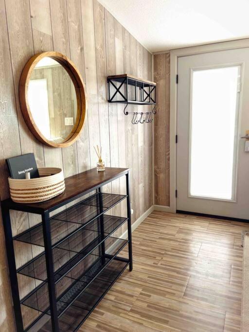 Four-Bedroom House - Photo 15