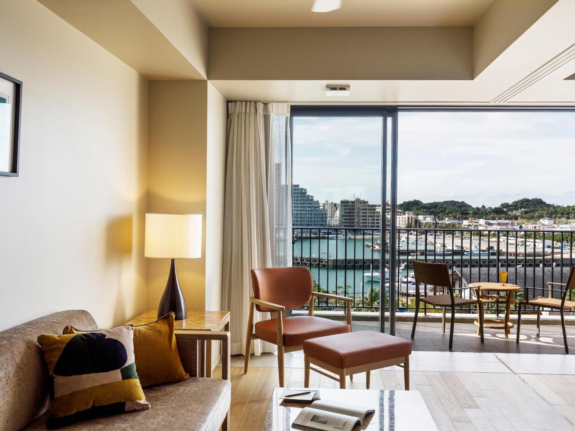 Luxury Harbor View - with Club service