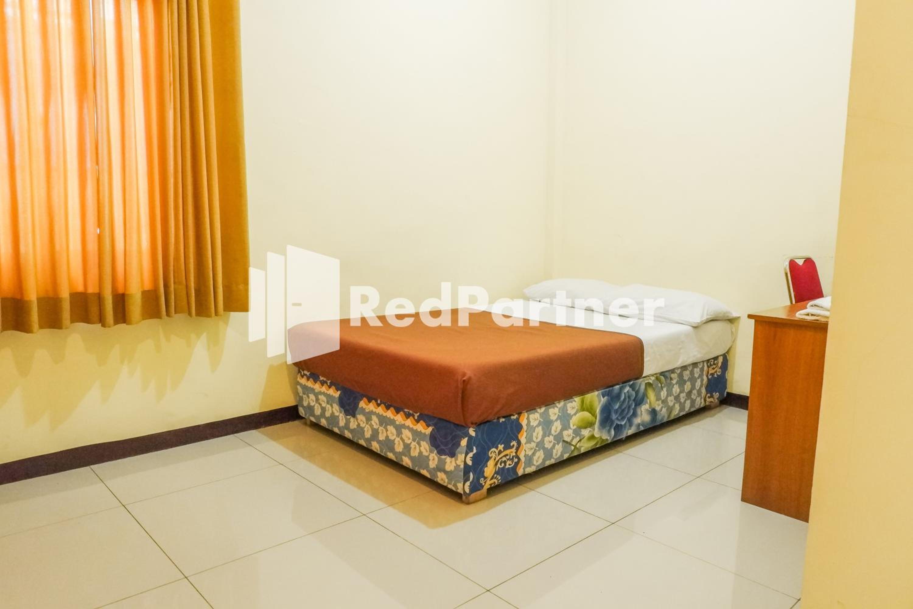 Standard Double Room - Photo 4