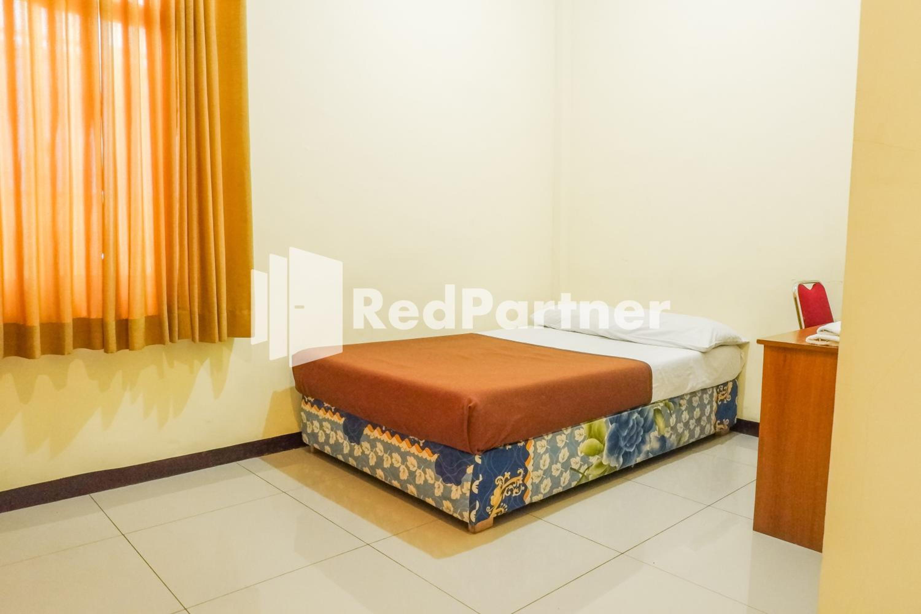 Standard Double Room - Photo 3